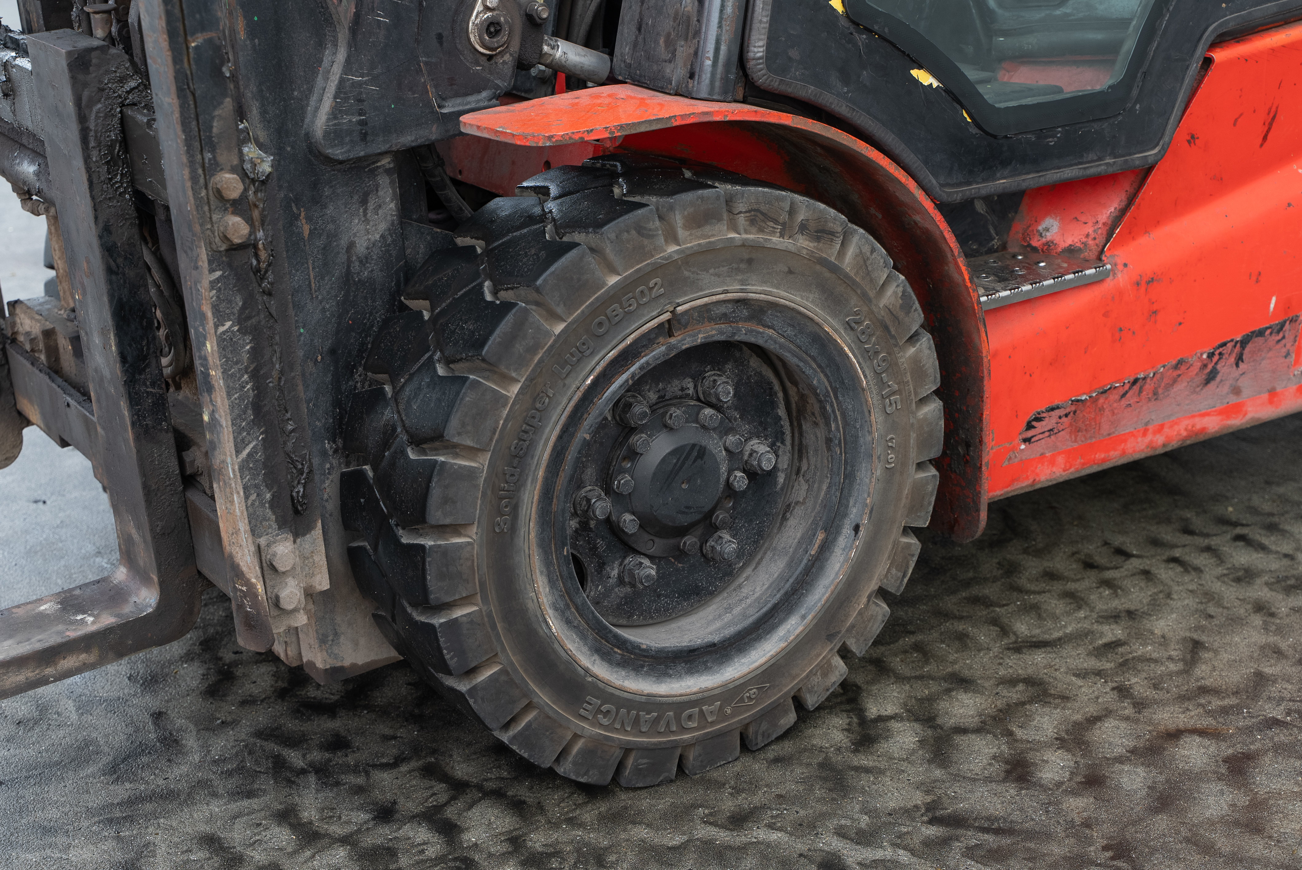 Manitou - Forklifts - MI 30 D K ST5 S1 - Chassis / Wheel