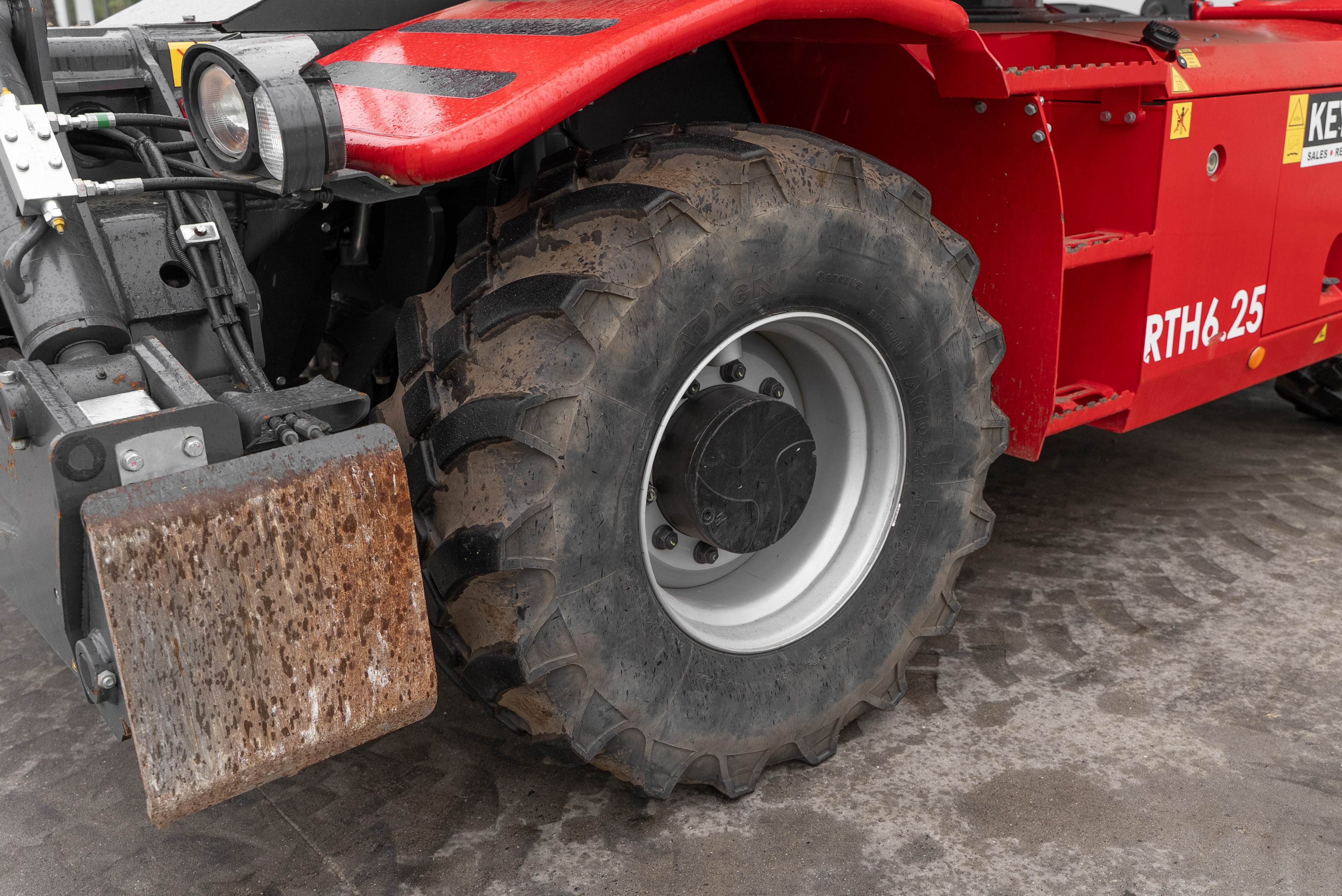 RTH 6.25 - Chassis / Wheel