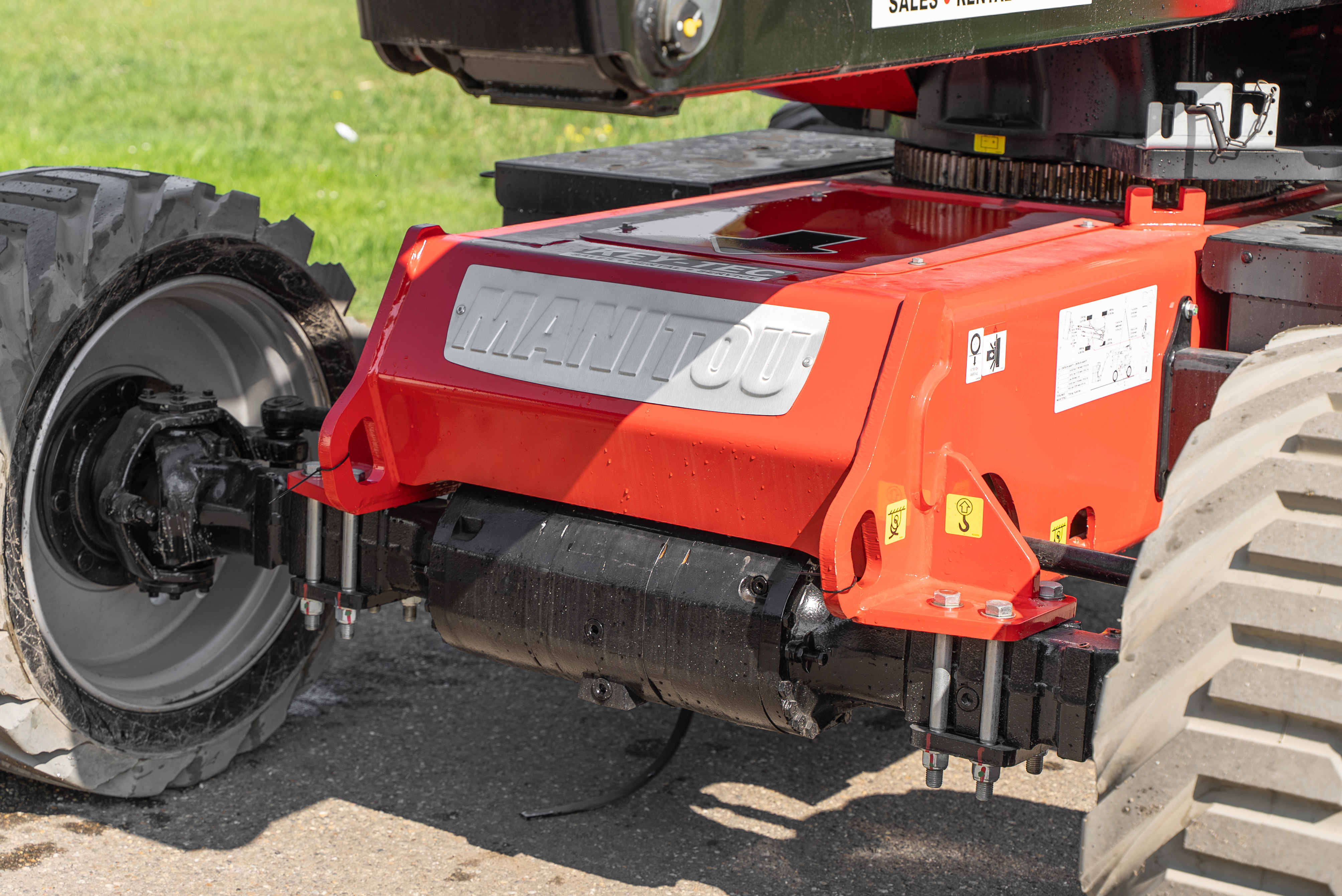 ATJ 180 E S1 - Product image