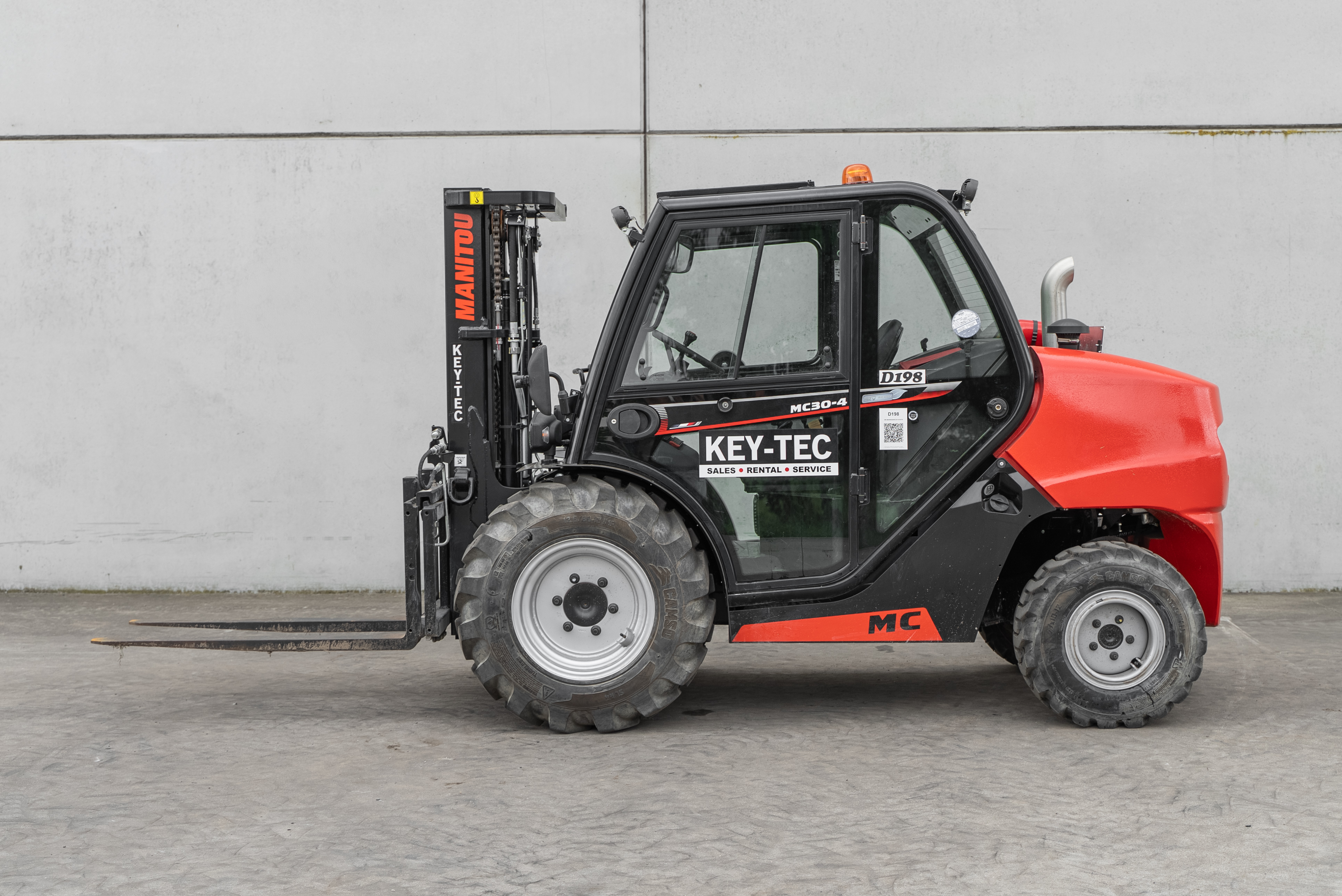 Manitou - Forklifts - MC 30-4 D K ST5 S1 - Side