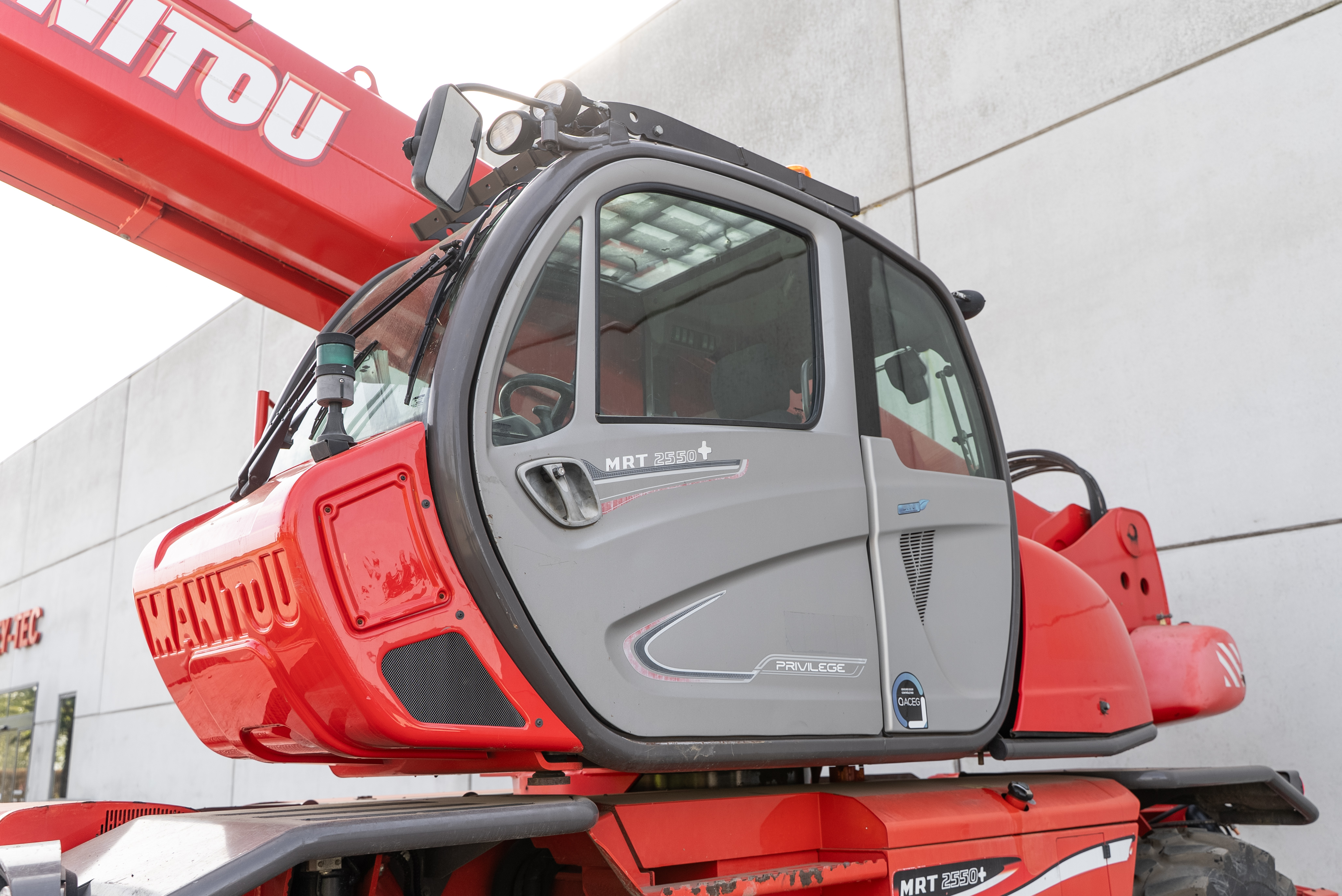 Manitou - Telehandlers - MRT 2550 PRIV+ ST4 S2 - Product image