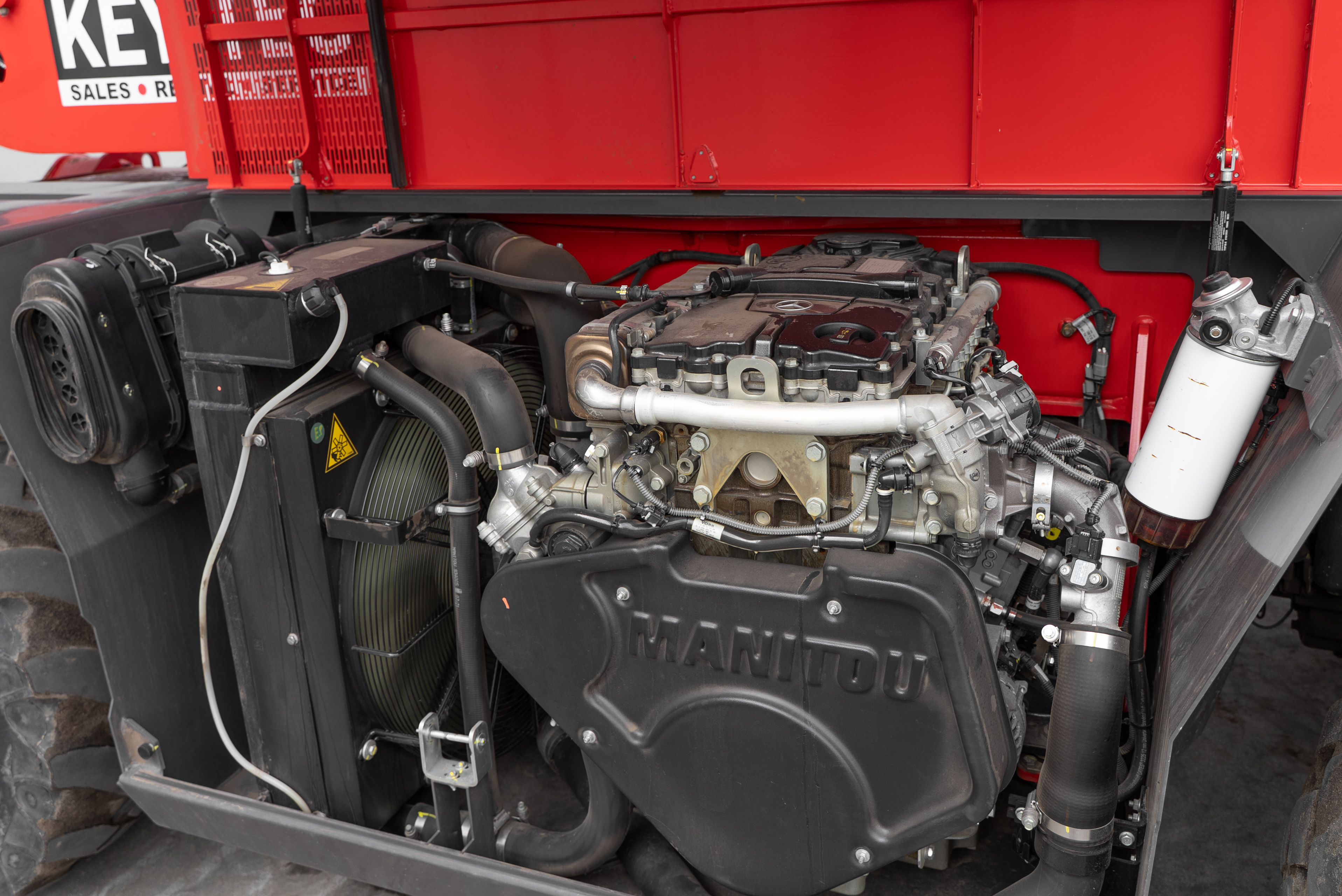 MRT 2150 PRIV+ ST4 S2 - Engine