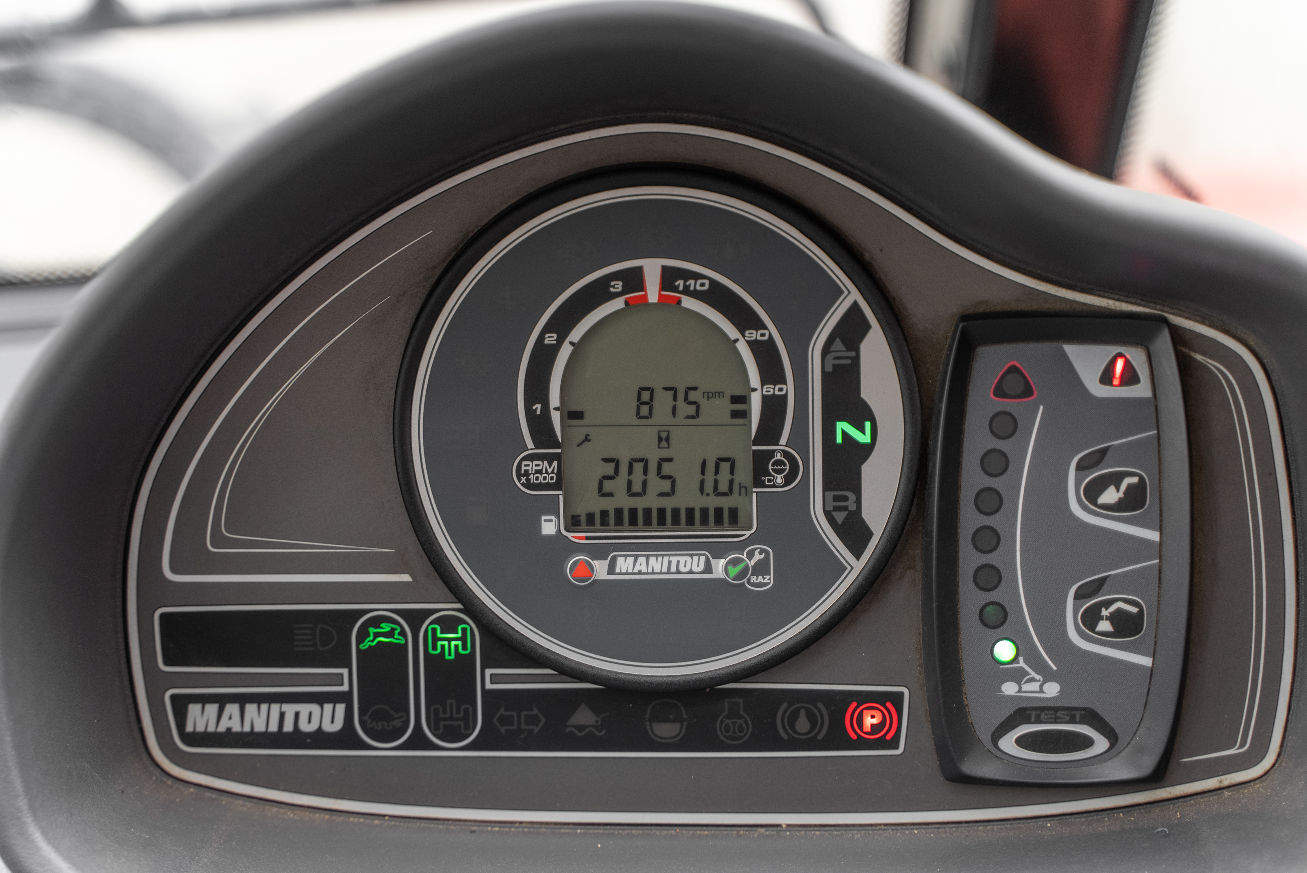MT 625 H COMFORT 75K ST5 S1 - Hours / Display
