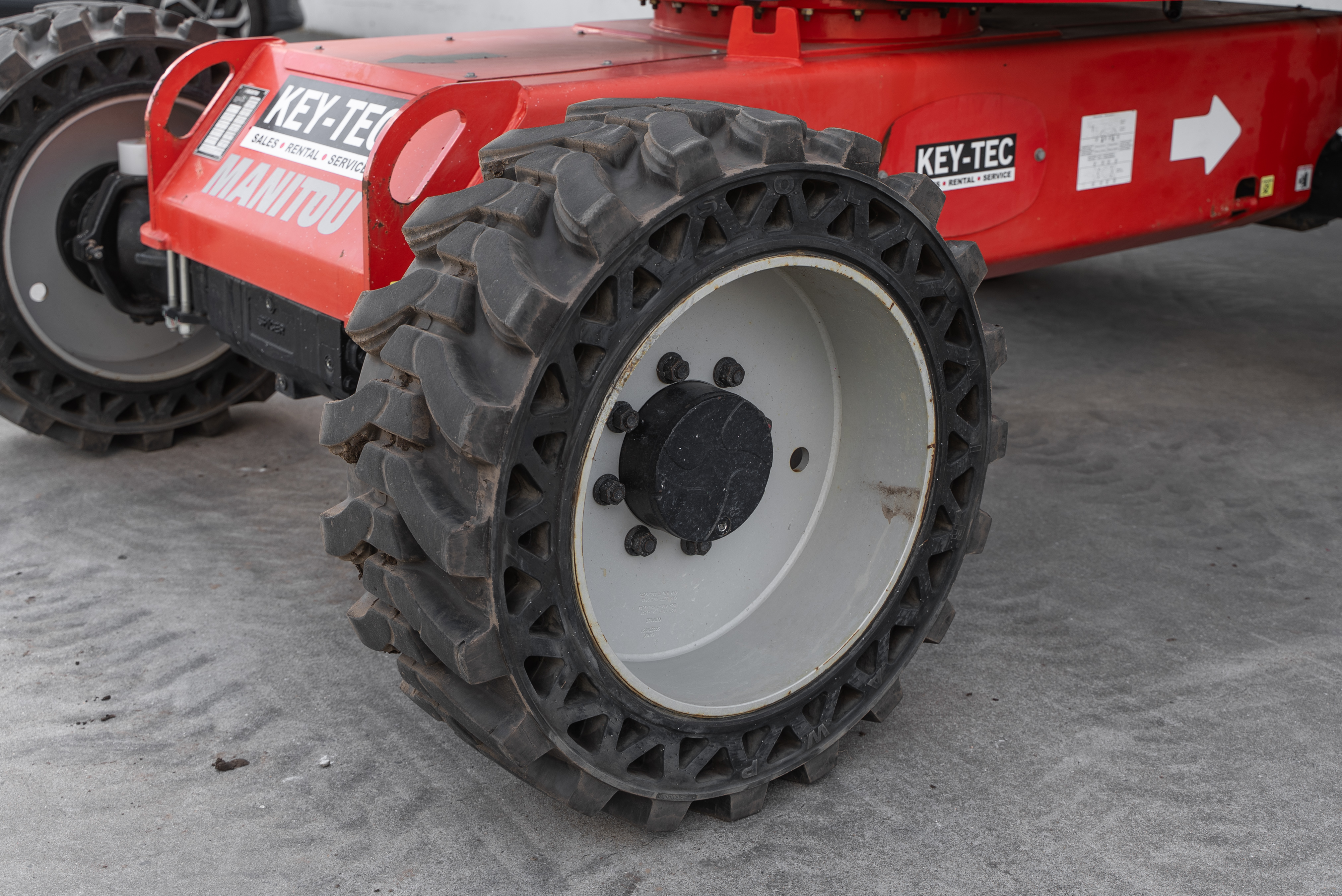 TJ 220 + - Chassis / Wheel