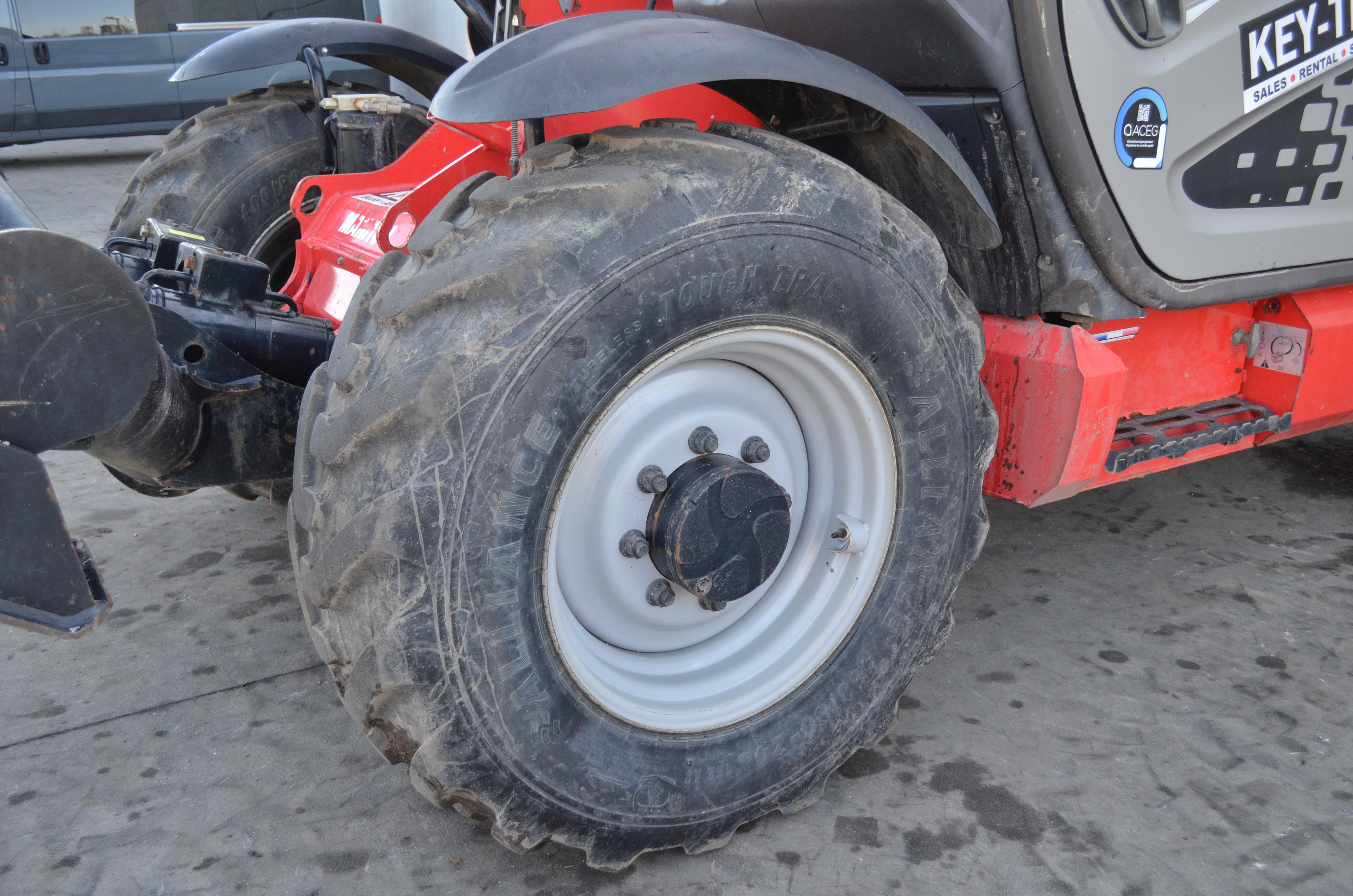 MT 1135 EASY 75D ST3B S1 - Chassis / Wheel