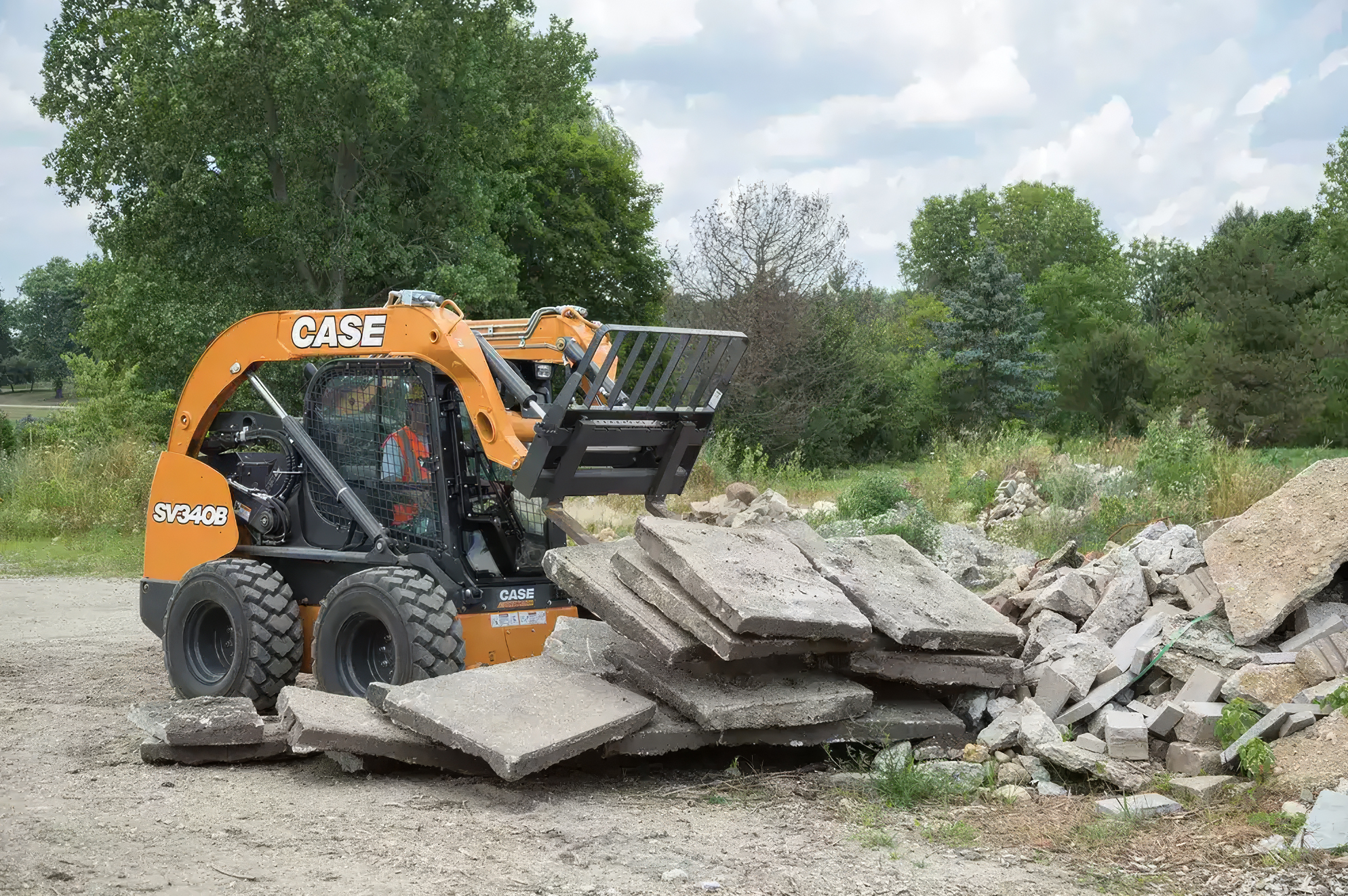 Case Construction - Chargeuses compactes - SV 340 B STGV - Application