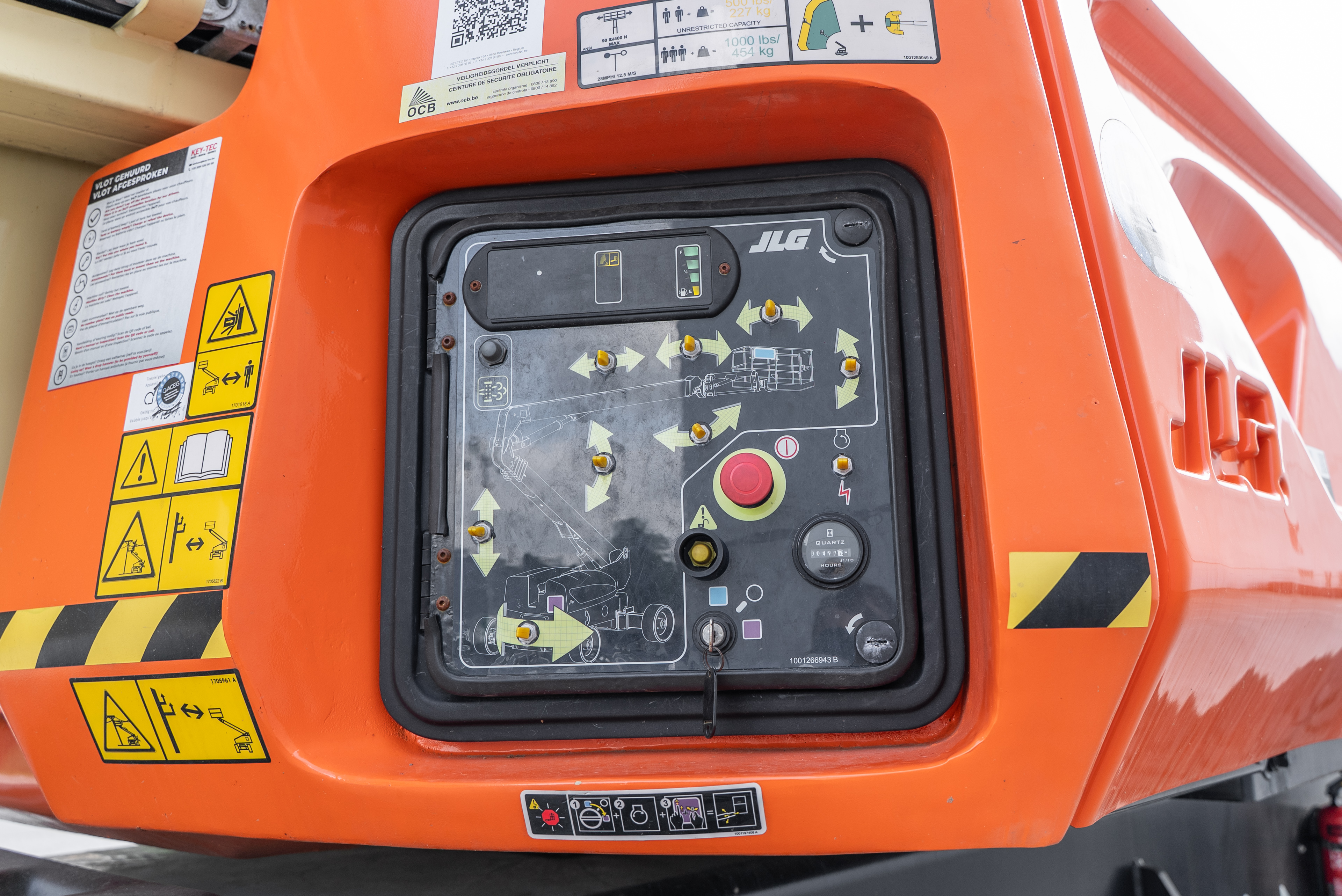 1250 AJP - Hours / Display