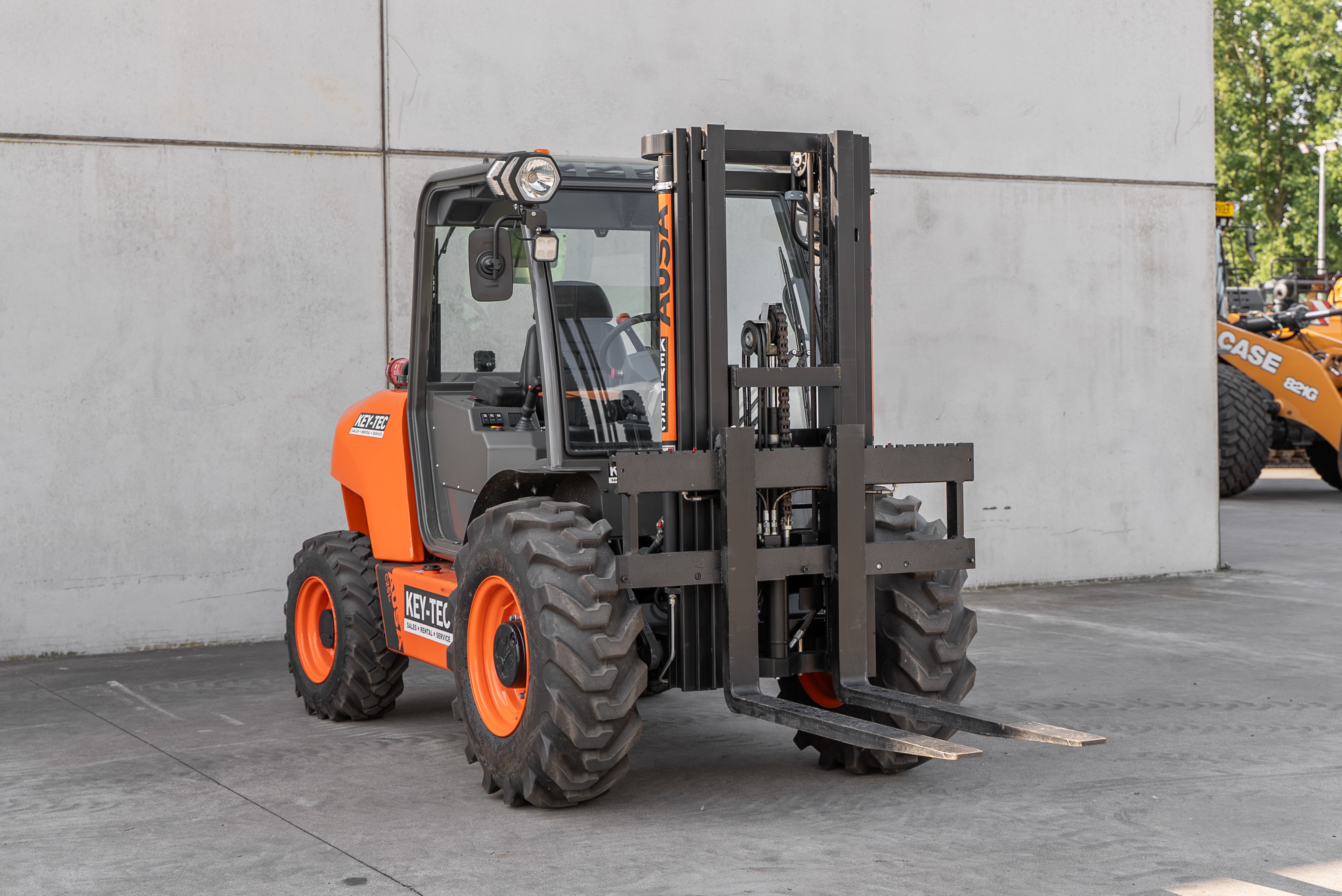 C251 Hx4 - Front right
