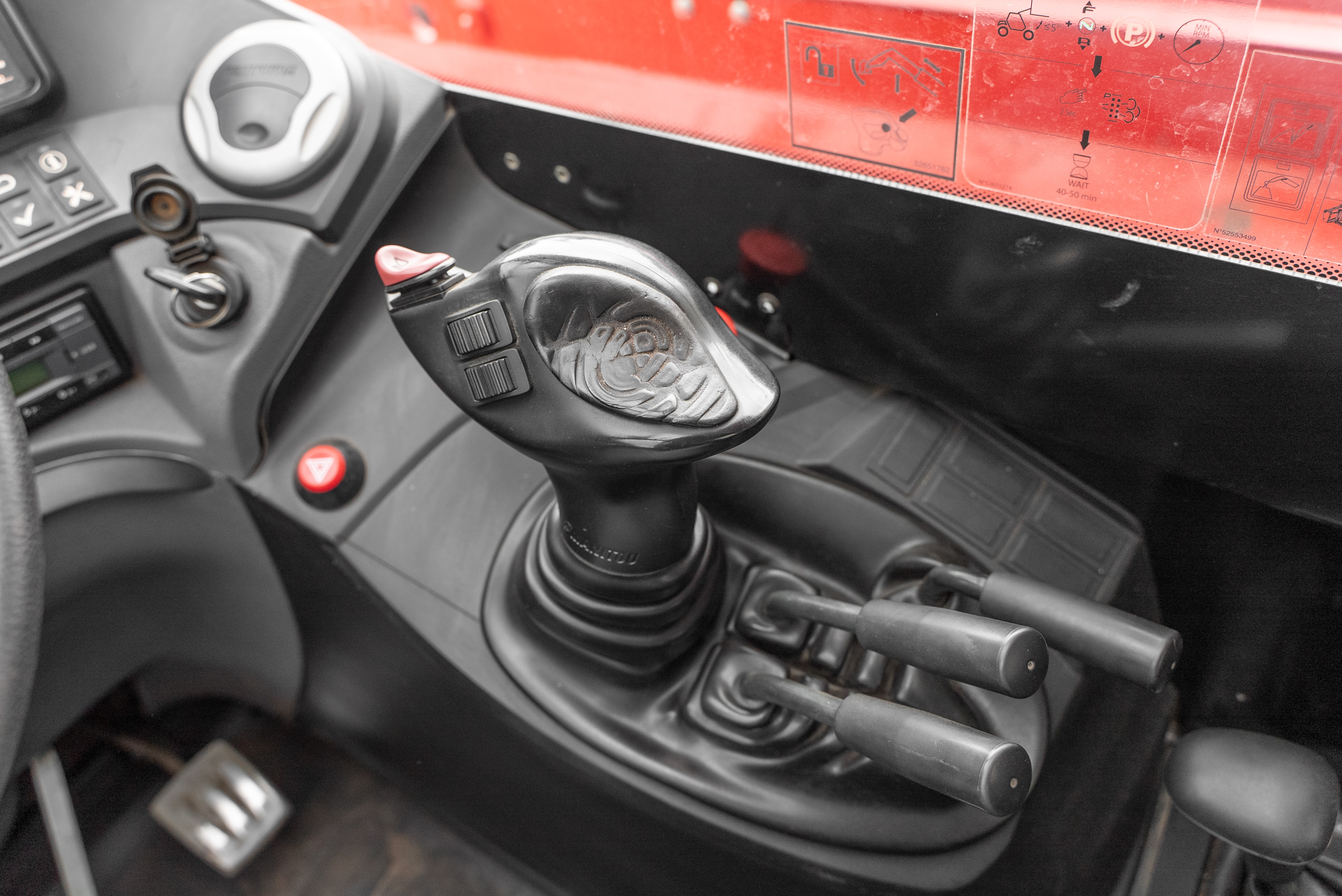 Manitou - Verreikers - MT 1840 EASY 75D ST5 S1 - Productfoto