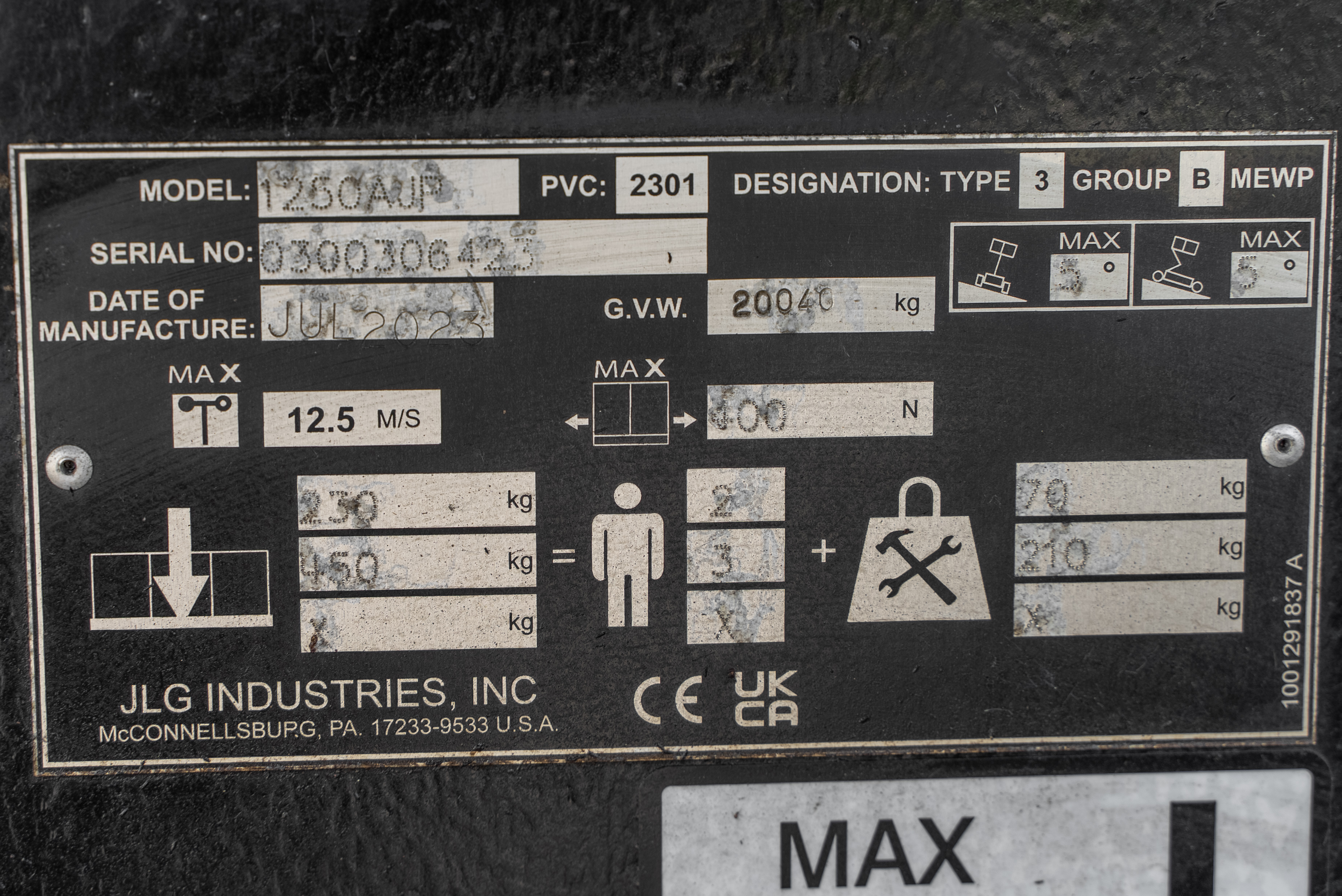 1250 AJP - Identification plate