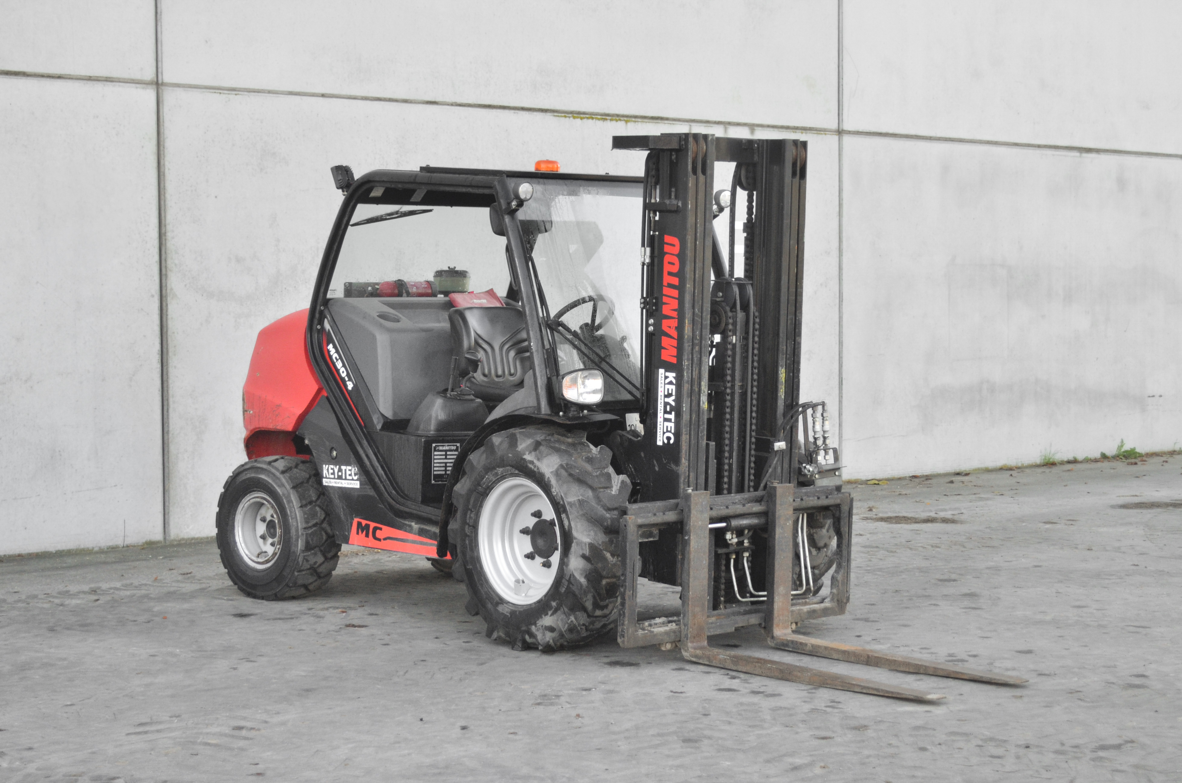MC 30-4 D K ST3A S1 - Front right