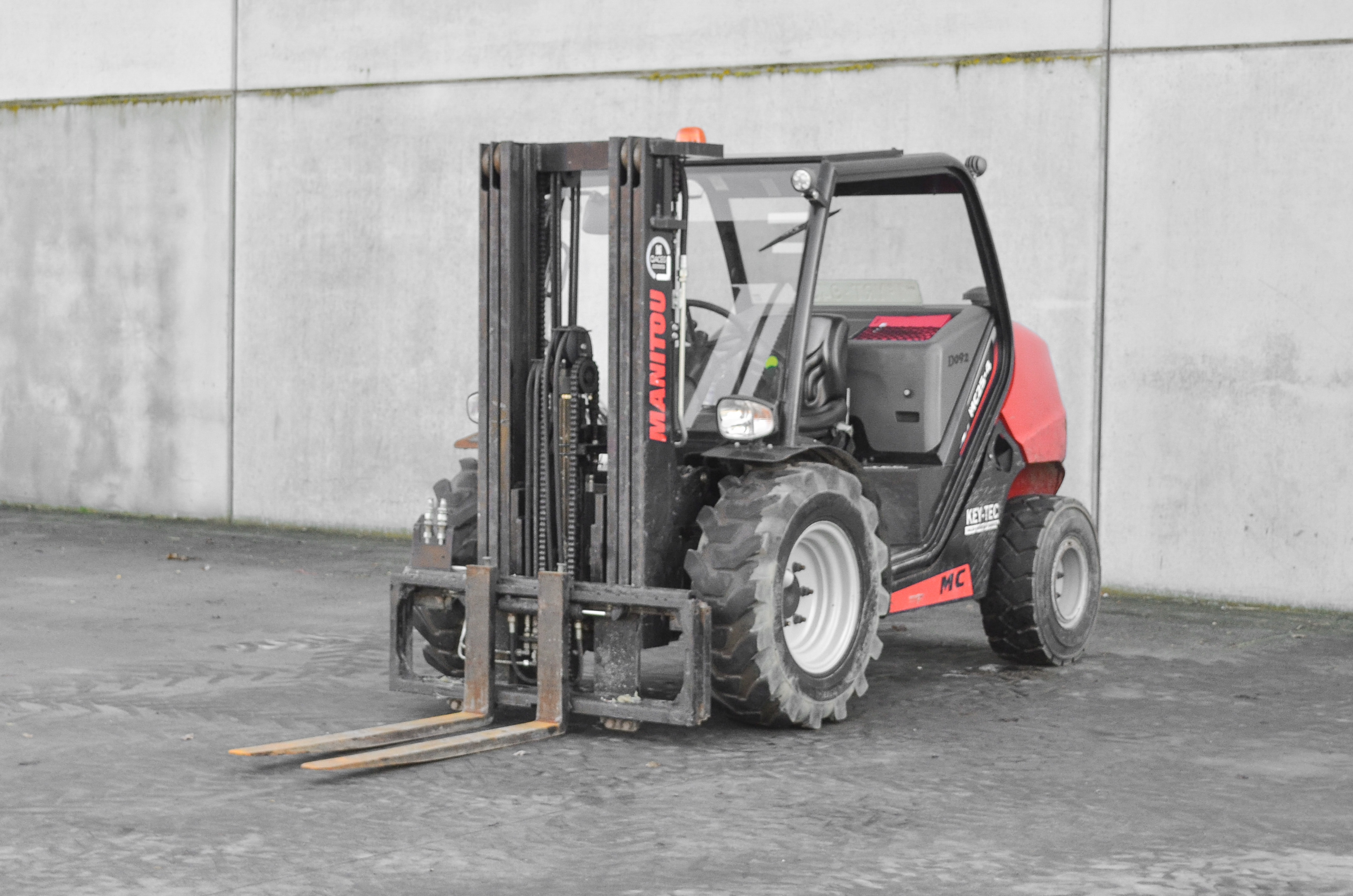 MC 25-4 D K ST3A S1 - Front left