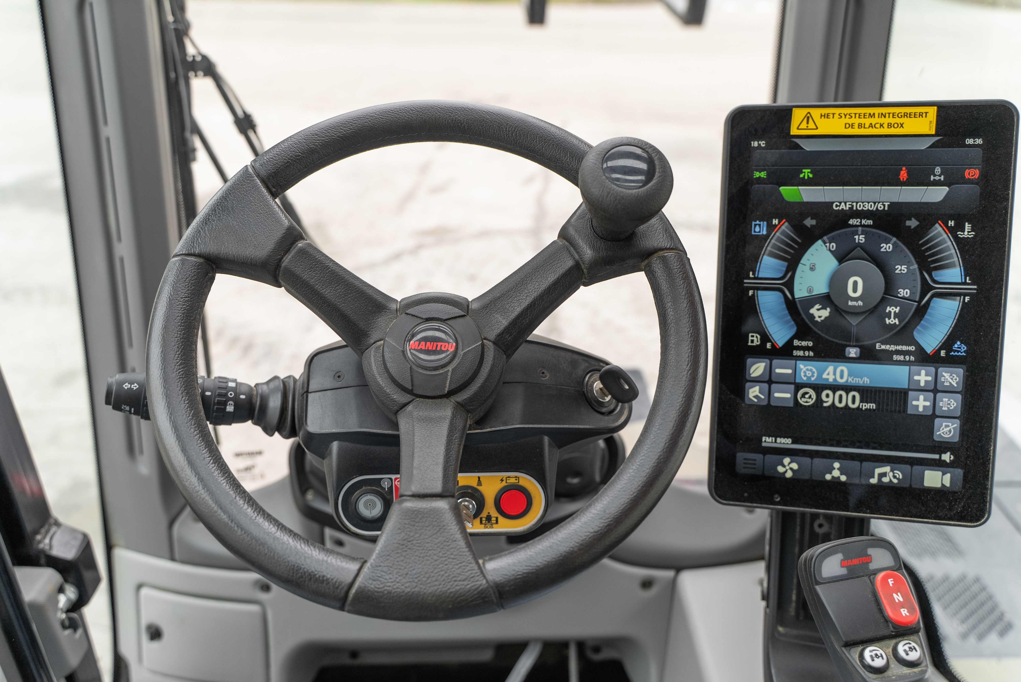 Manitou - Telehandlers - MRT 2660 360 160Y ST5 S1 - Interior front