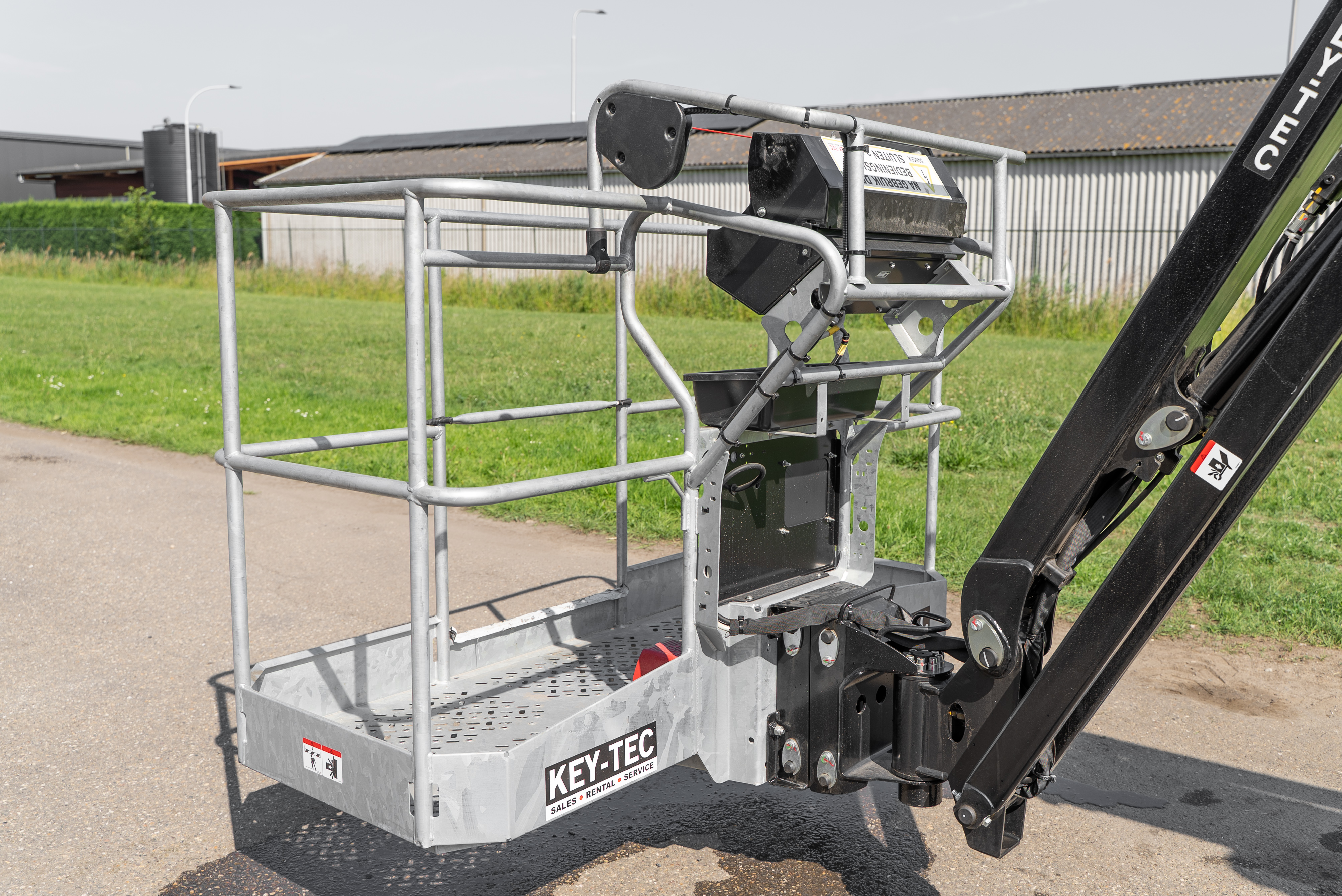 ATJ 180 E S1 - Product image