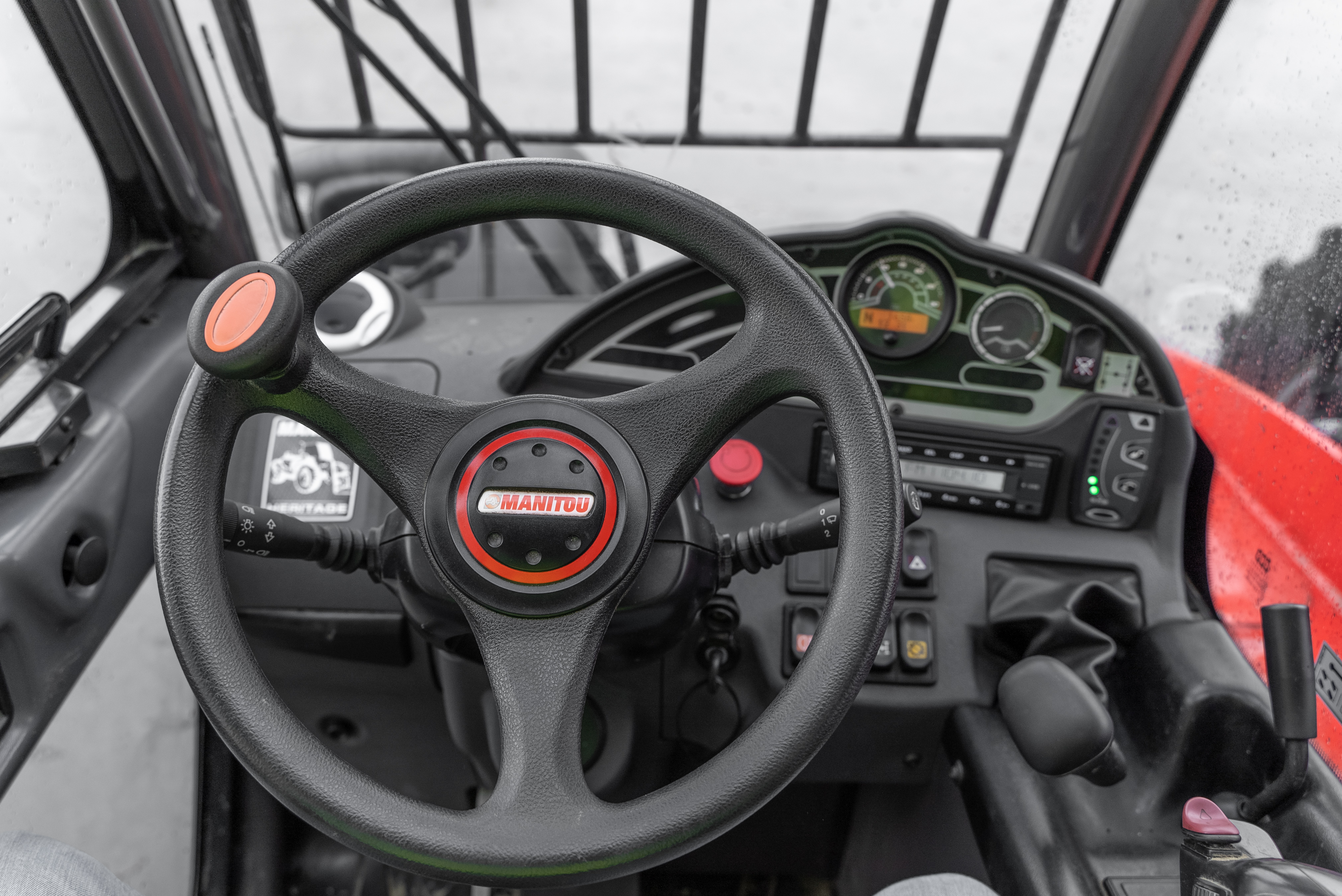 Manitou - Telehandlers - MT 732 EASY 75D ST3B S1 - Interior front