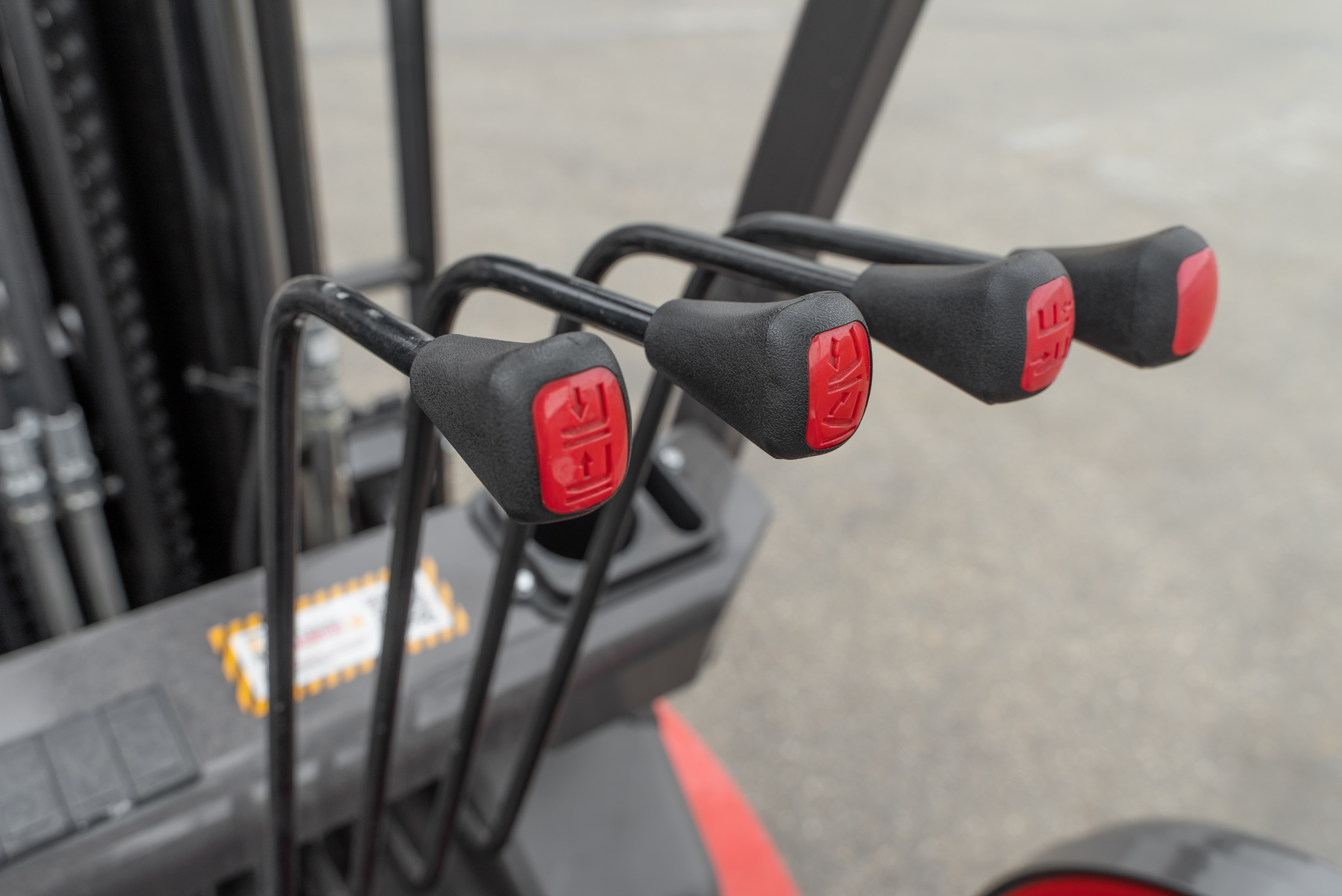 Manitou - Heftrucks - ME 435 80V S3 - Productfoto