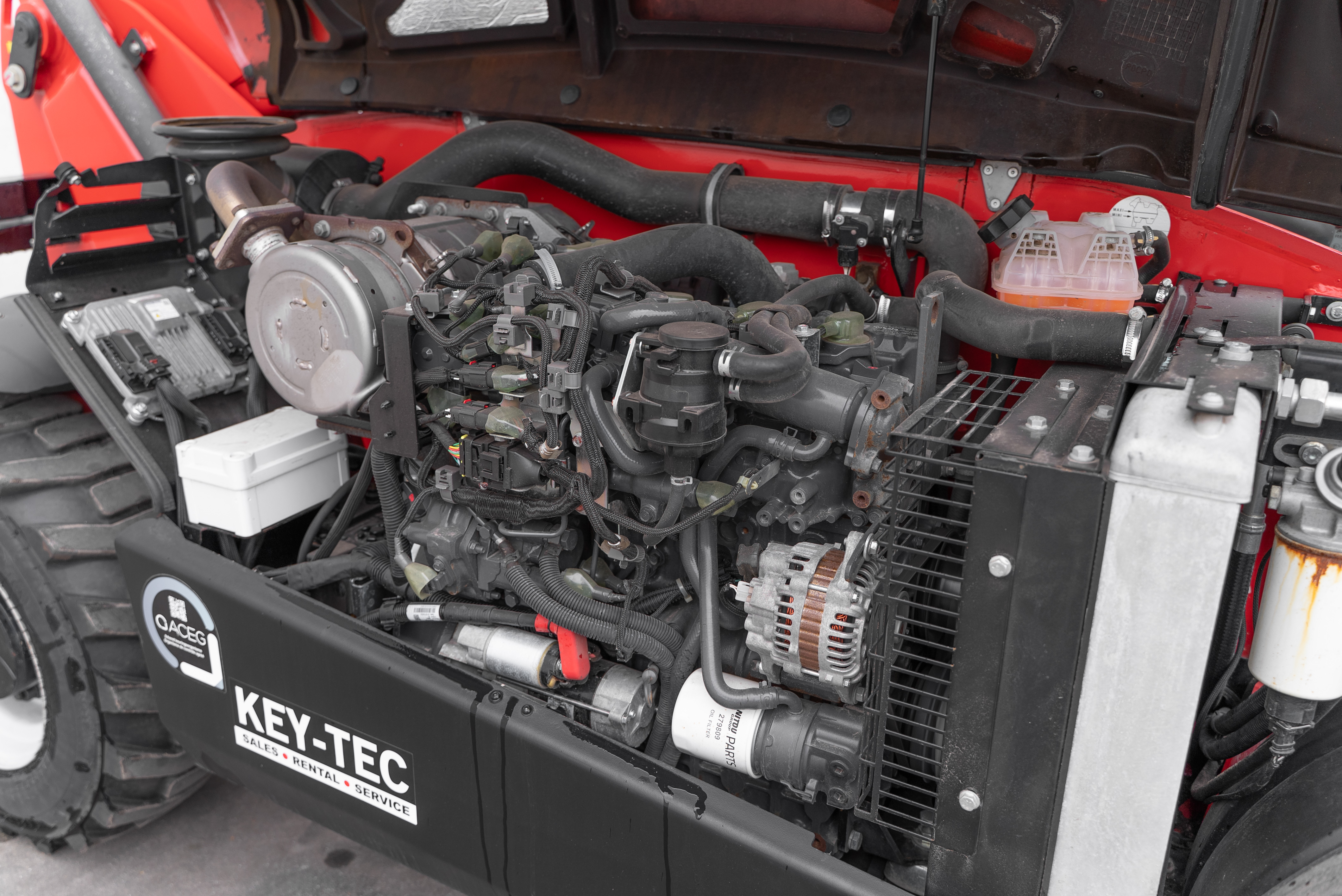 MT 625 H COMFORT 75K ST5 S1 - Engine