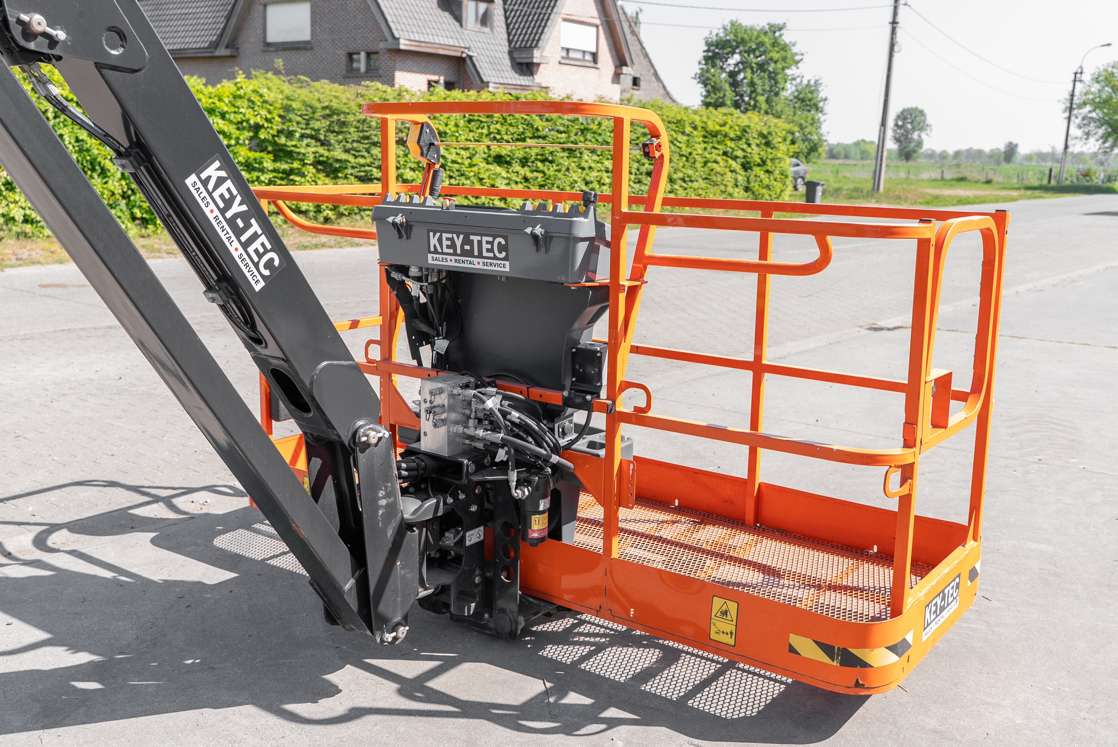 1350 SJP - Product image