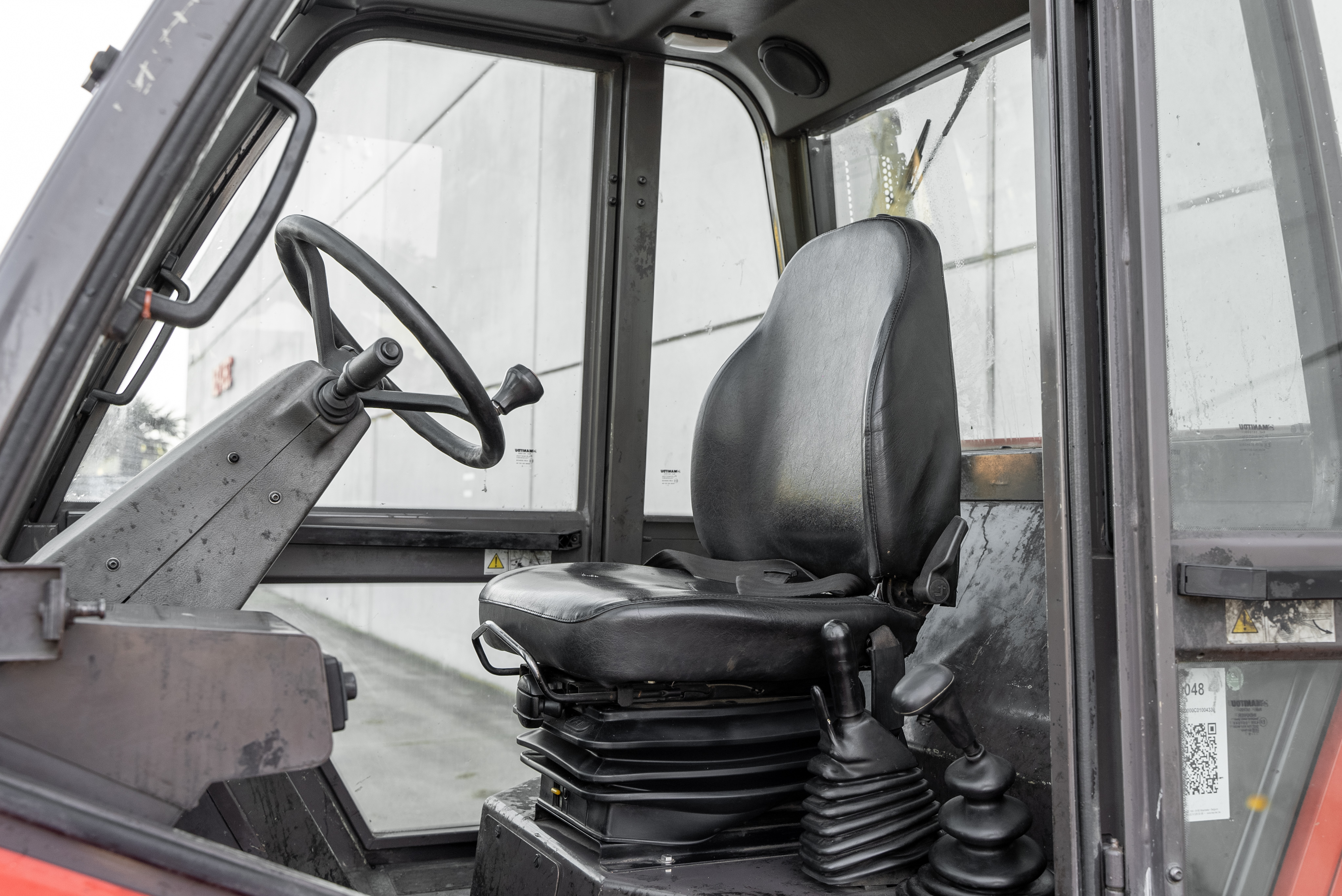 M 30-4 P ST3B S4 - Interior back