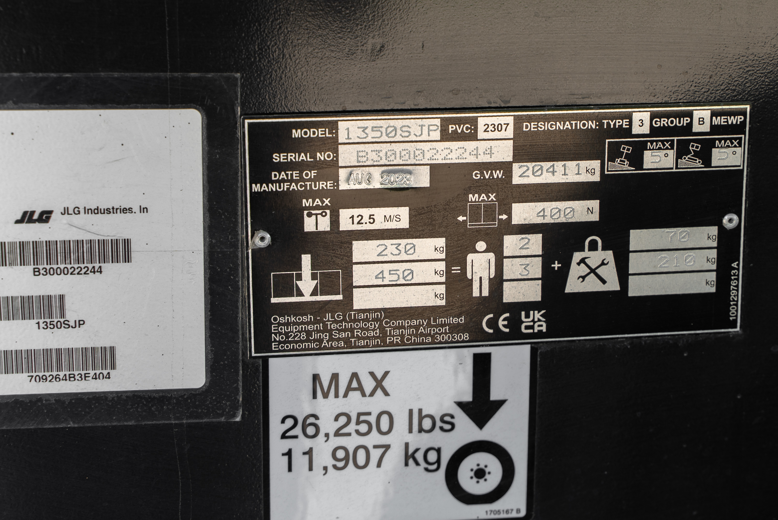 1350 SJP - Identification plate