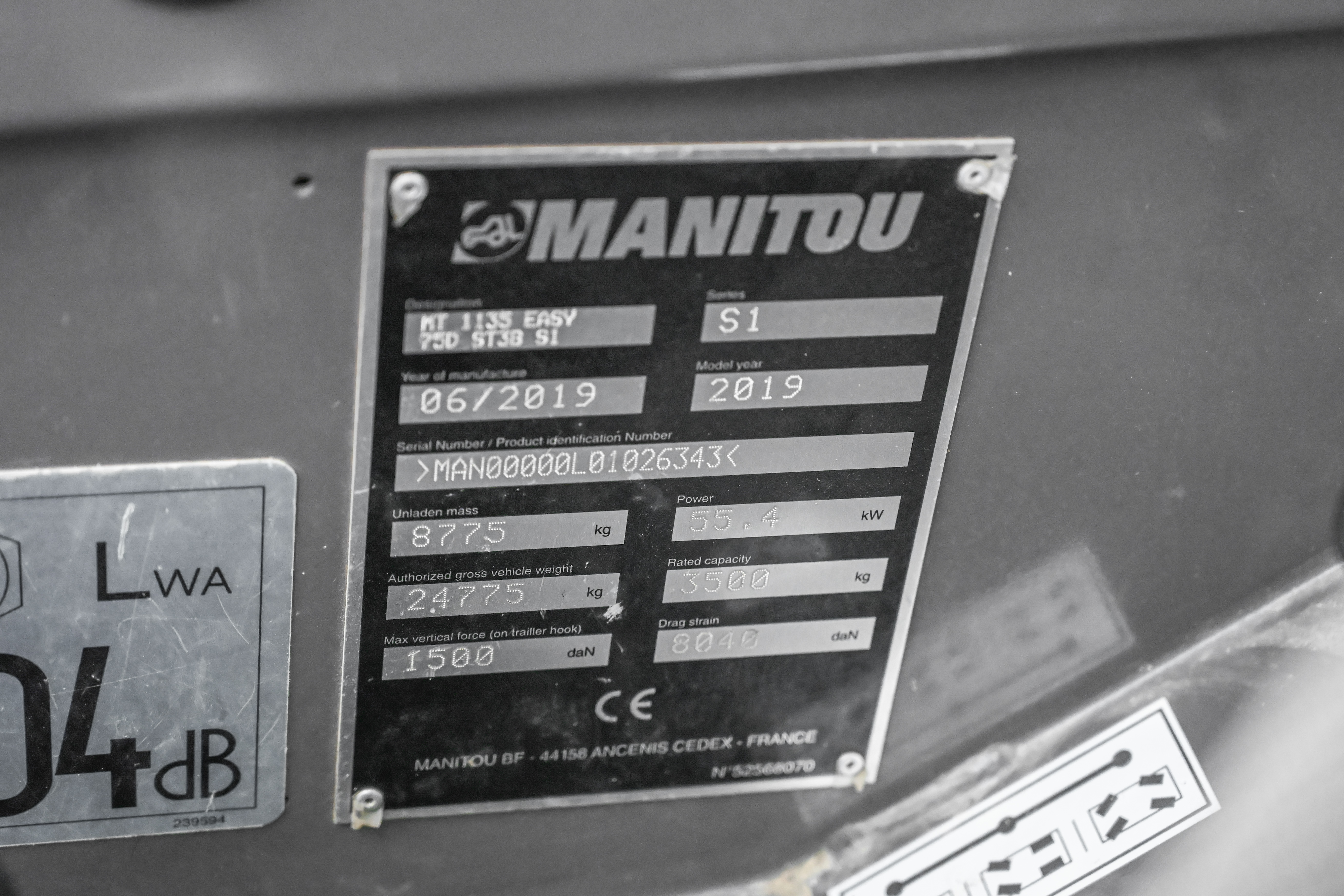 MT 1135 EASY 75D ST3B S1 - Identification plate