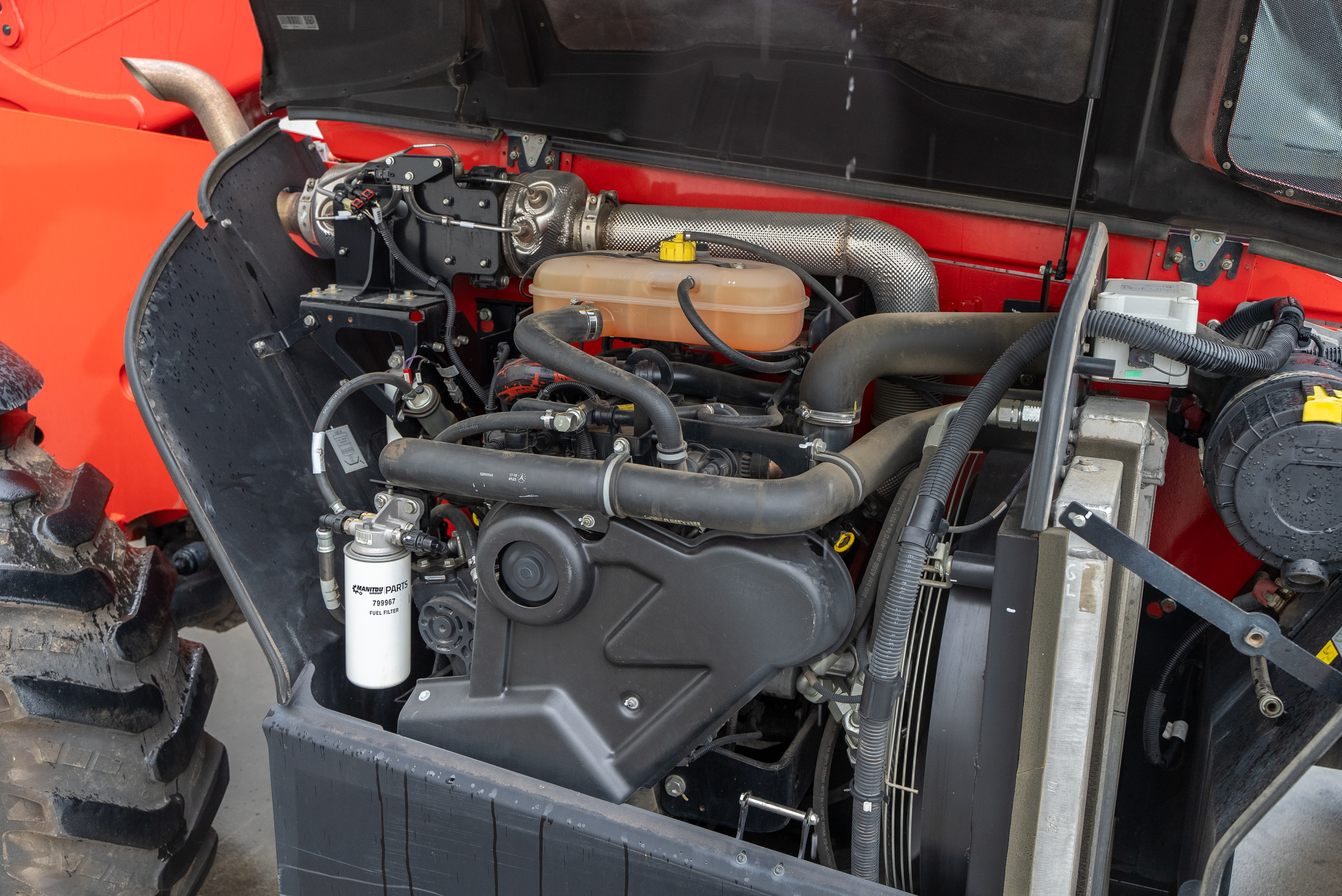 MT 1840 EASY 75D ST5 S1 - Engine