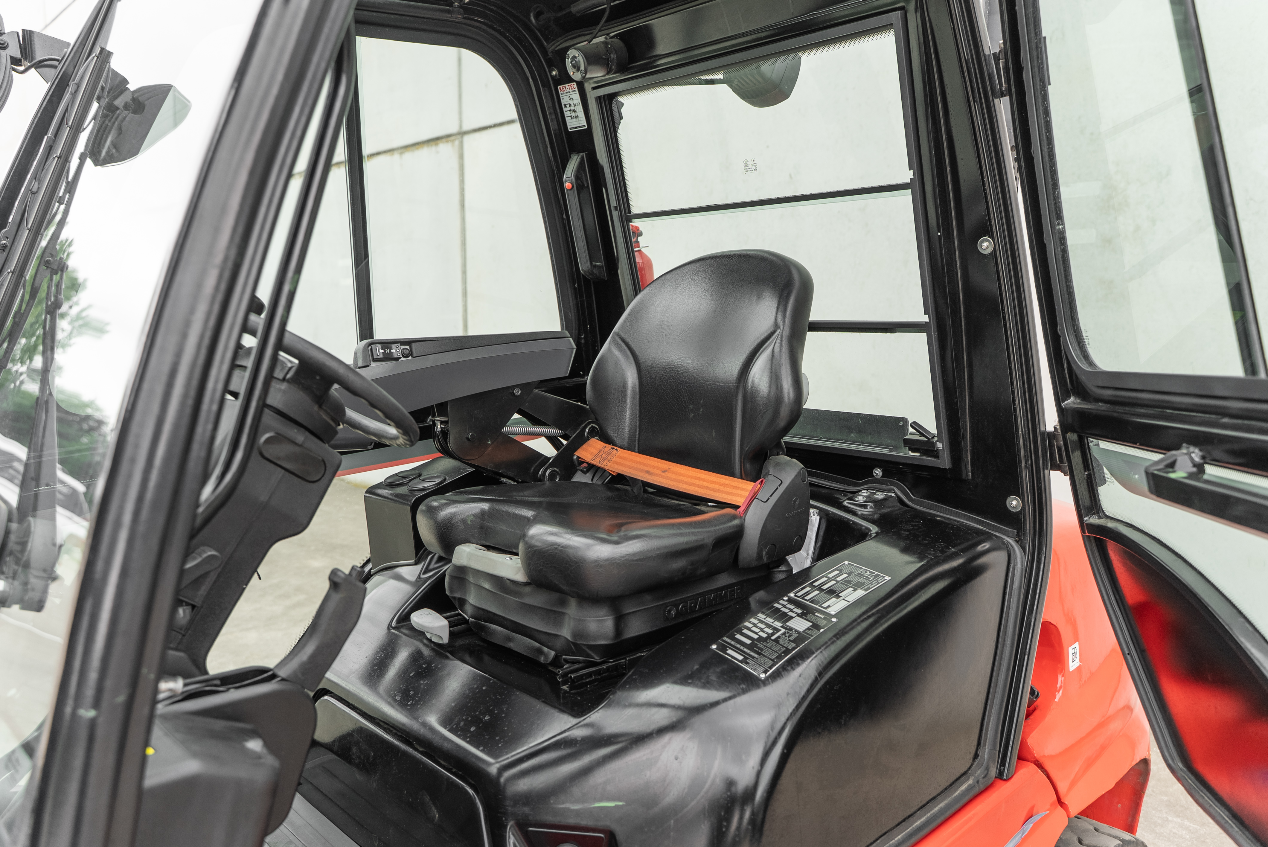 MI 35 D K ST5 S1 - Interior back