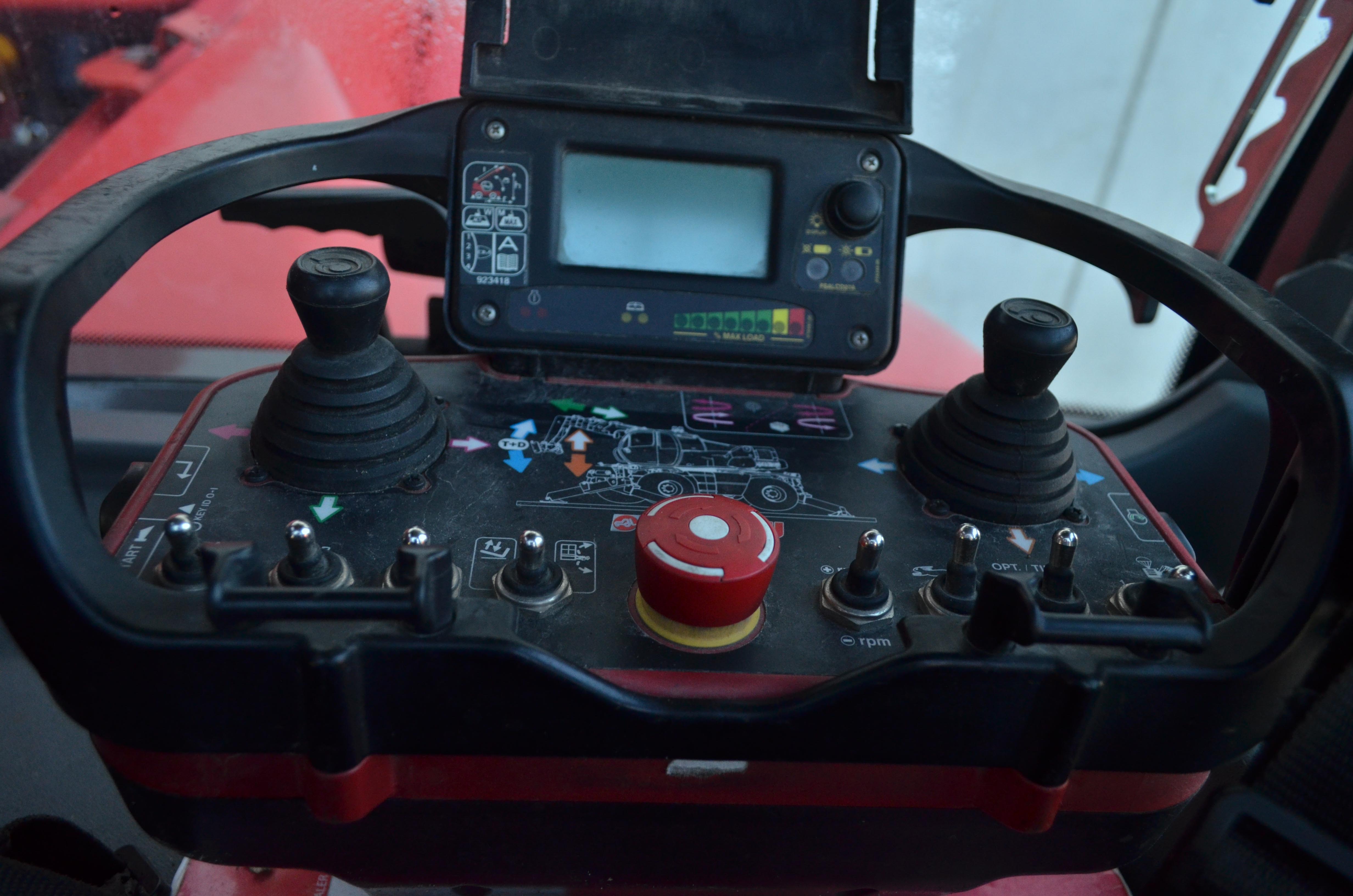 Manitou - Telehandlers - MRT 2550 PRIV+ ST4 S2 - Product image