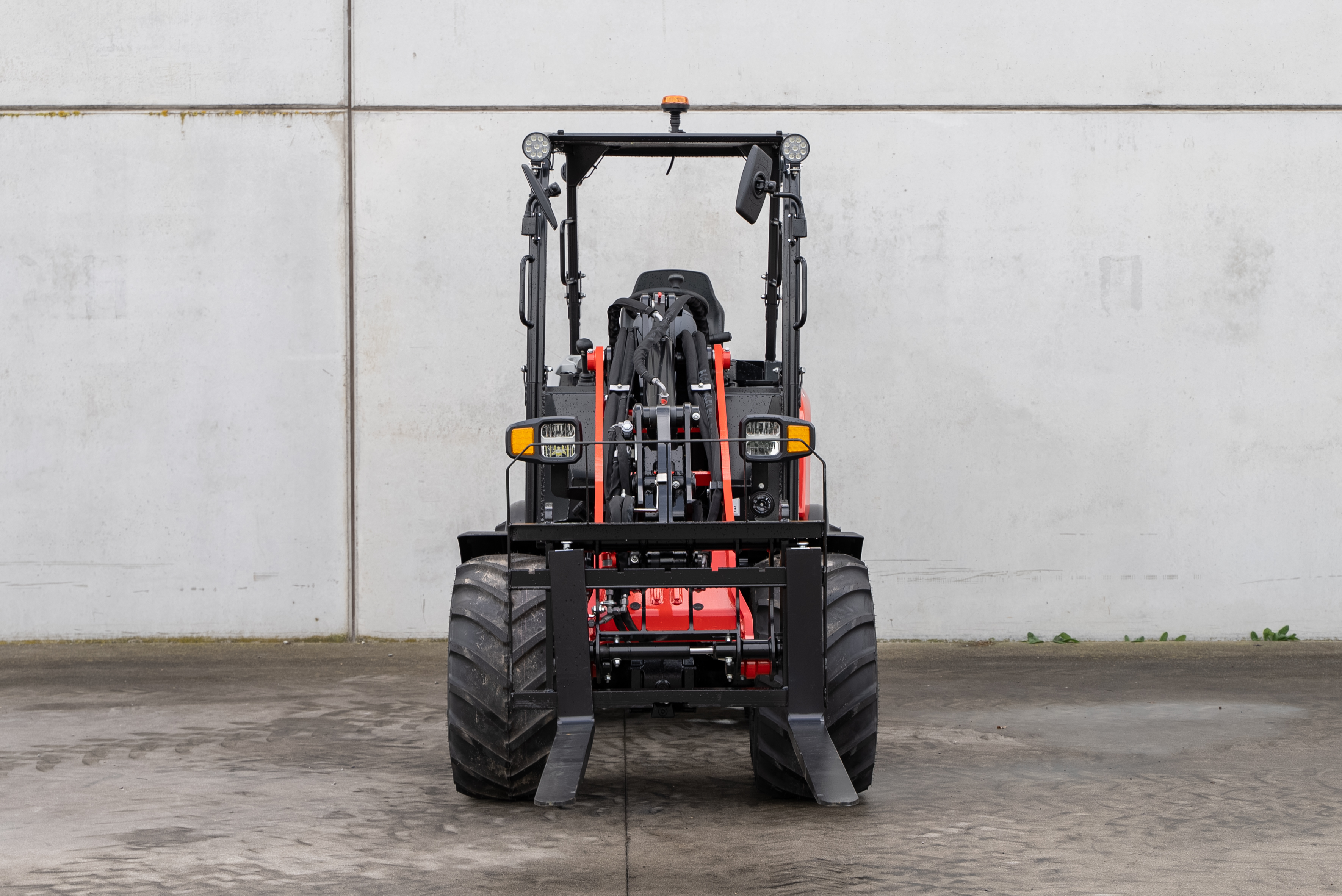 Manitou - Wheelloaders - MLA 3-25 H P ST5 S1 - Product image