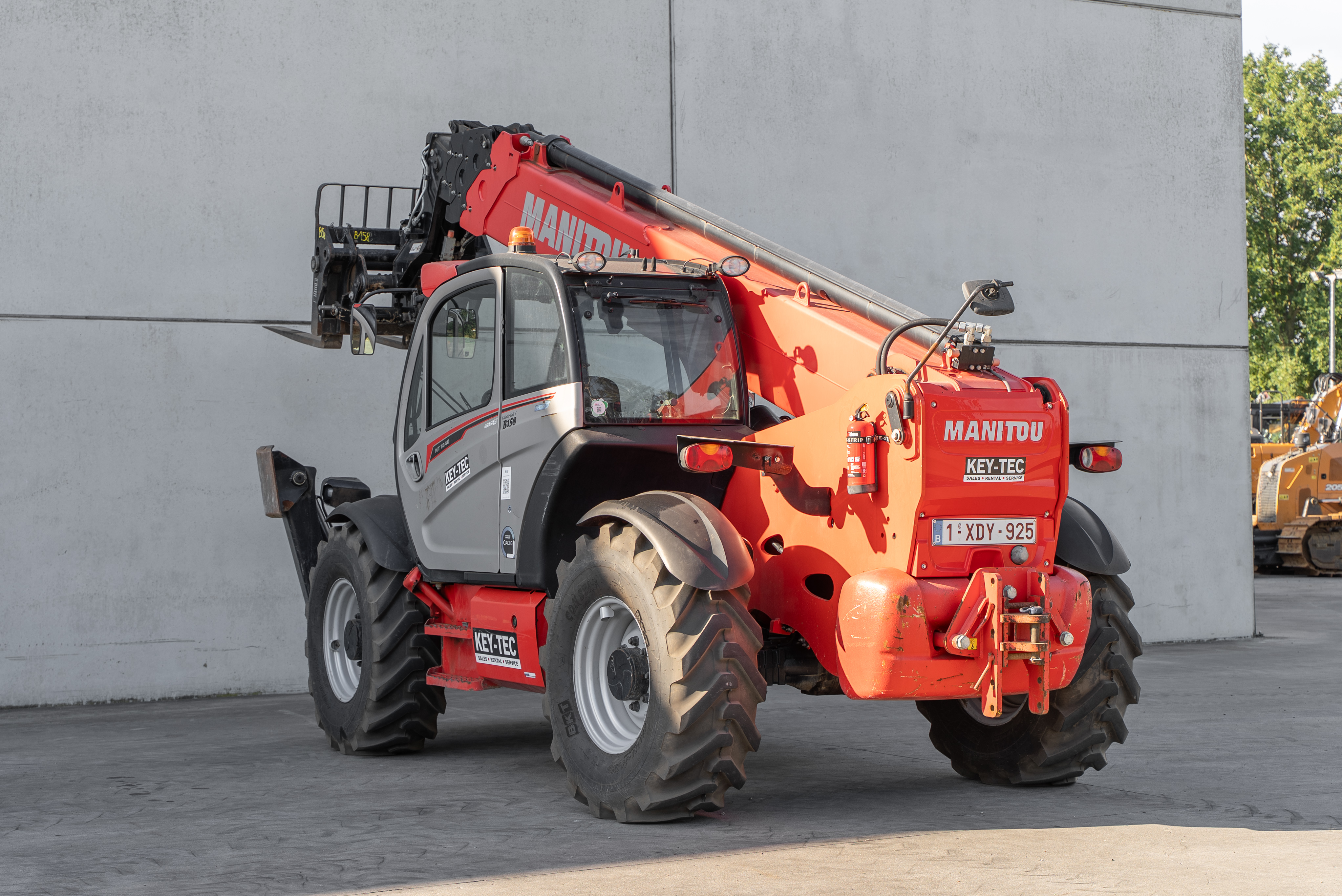 Manitou - Telehandlers - MT 1840 EASY 75D ST5 S1 - Back left