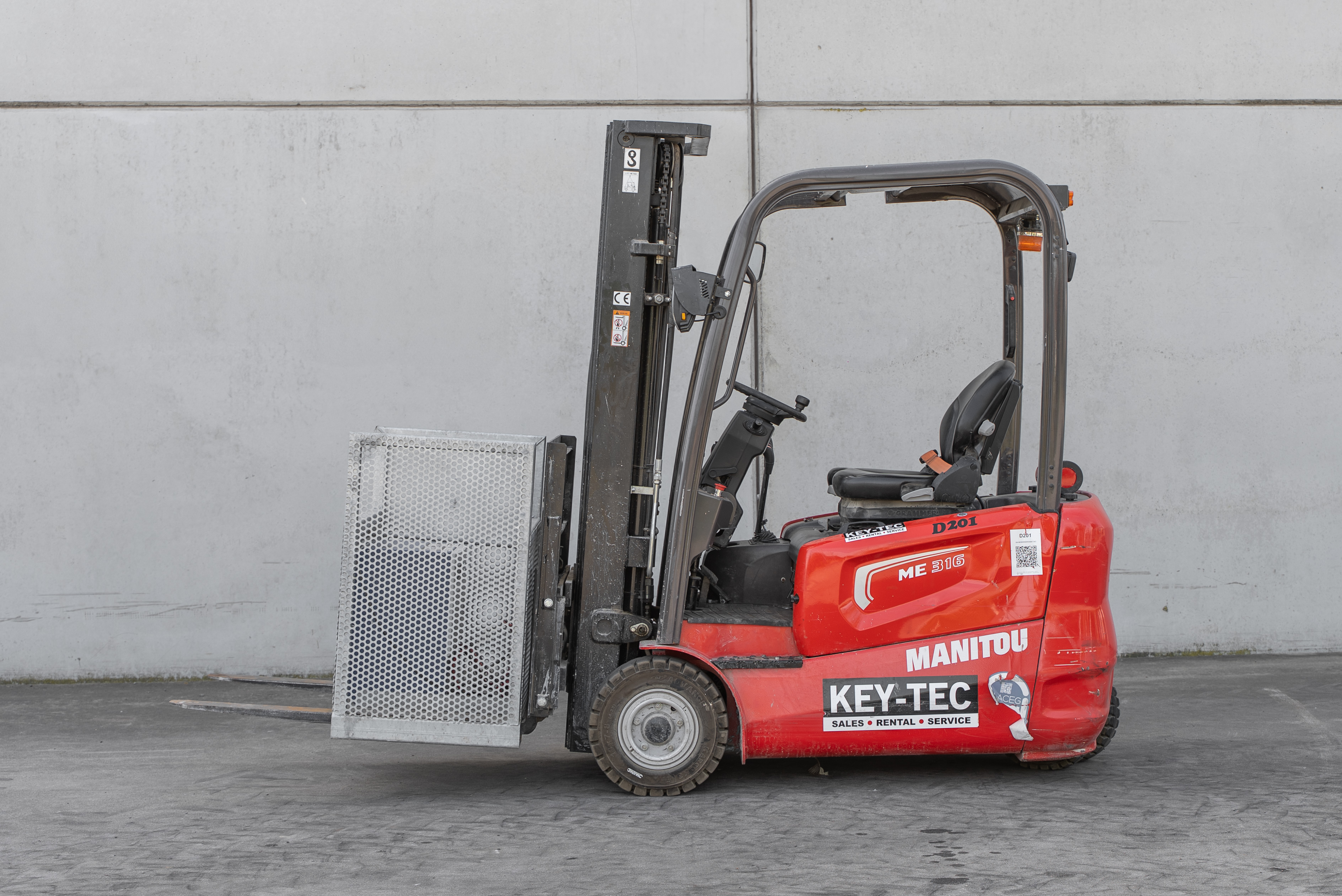 ME 316 48V S3 - Side