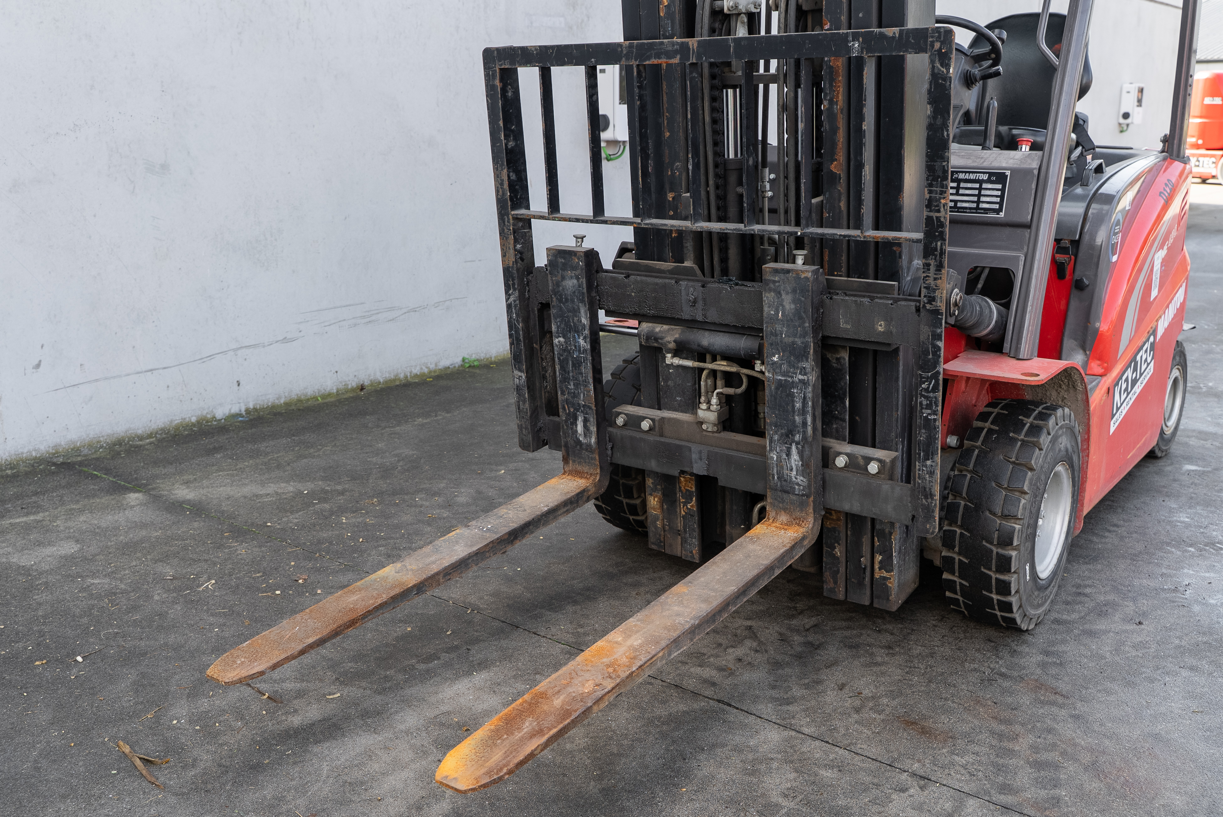 Manitou - Forklifts - ME 430 80V S3 - Product image