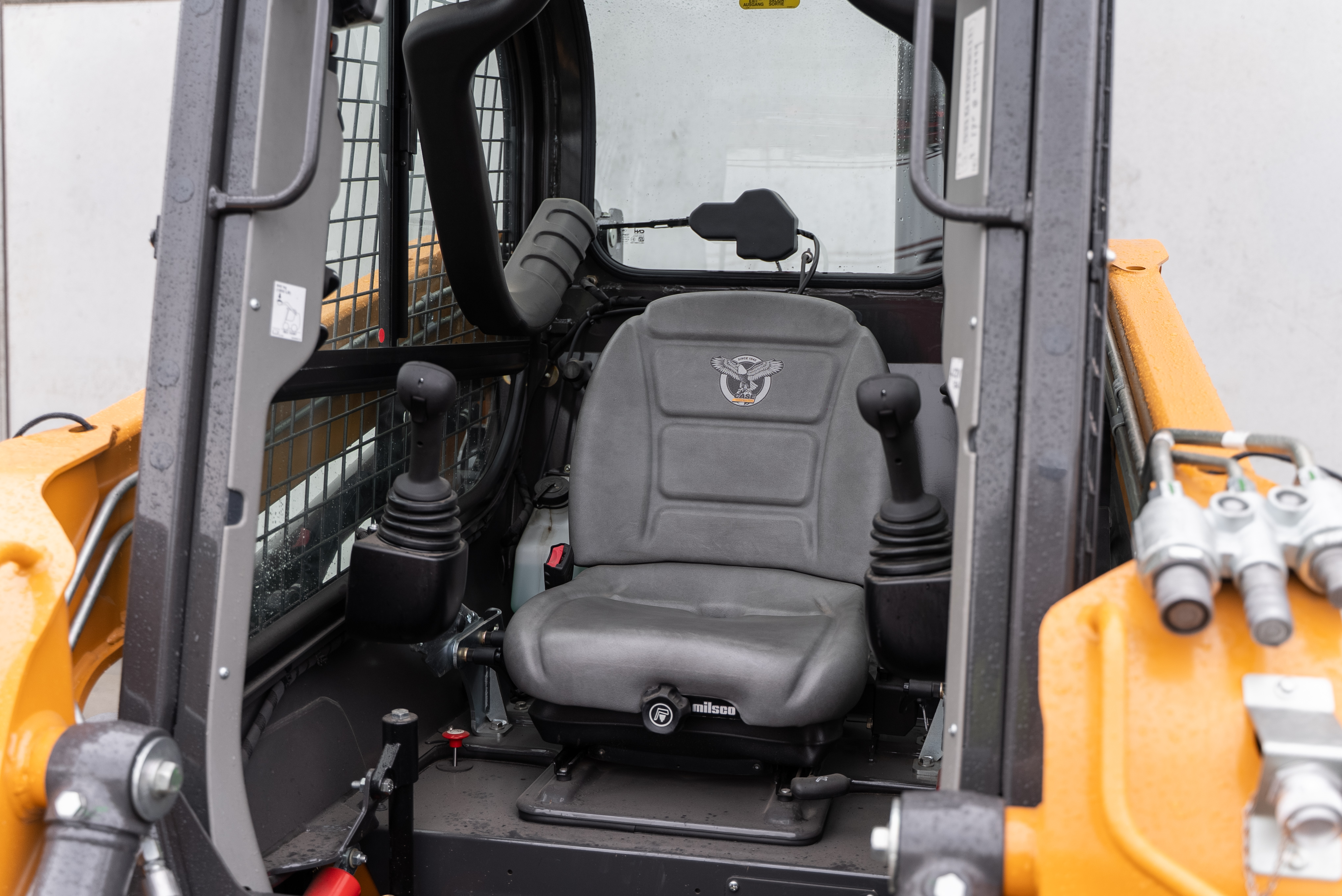 Case Construction - Skidsteers - SV 185 B - Interior back