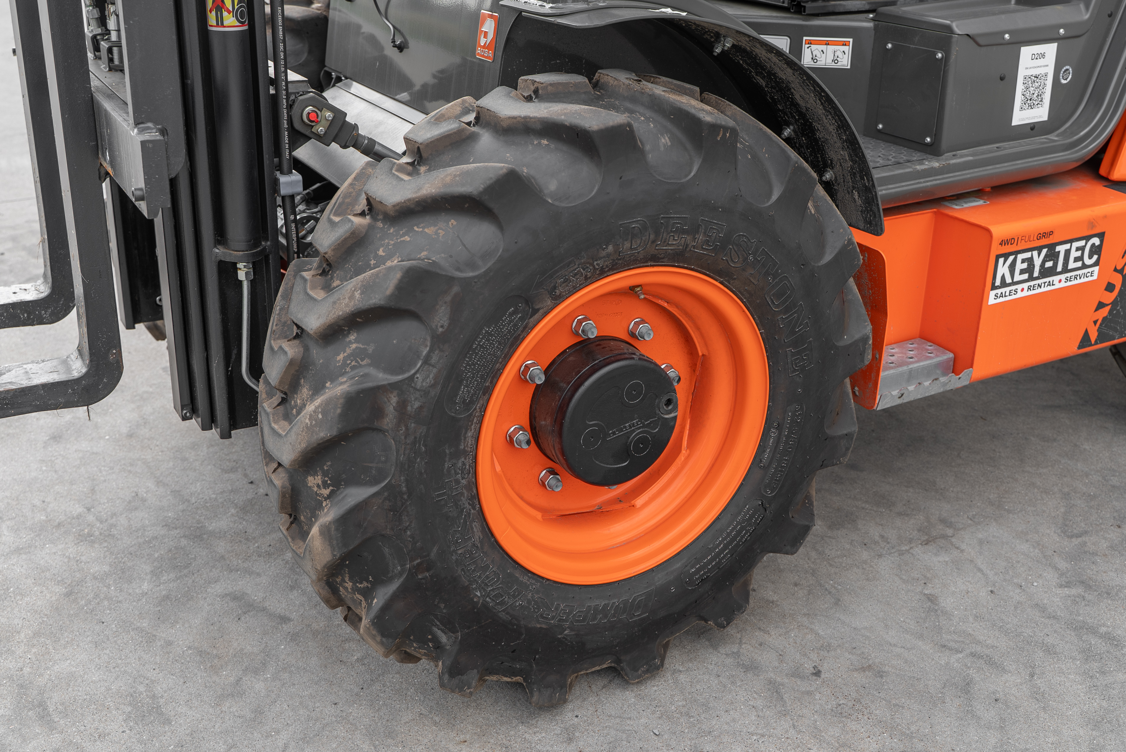 C251 Hx4 - Chassis / Wheel