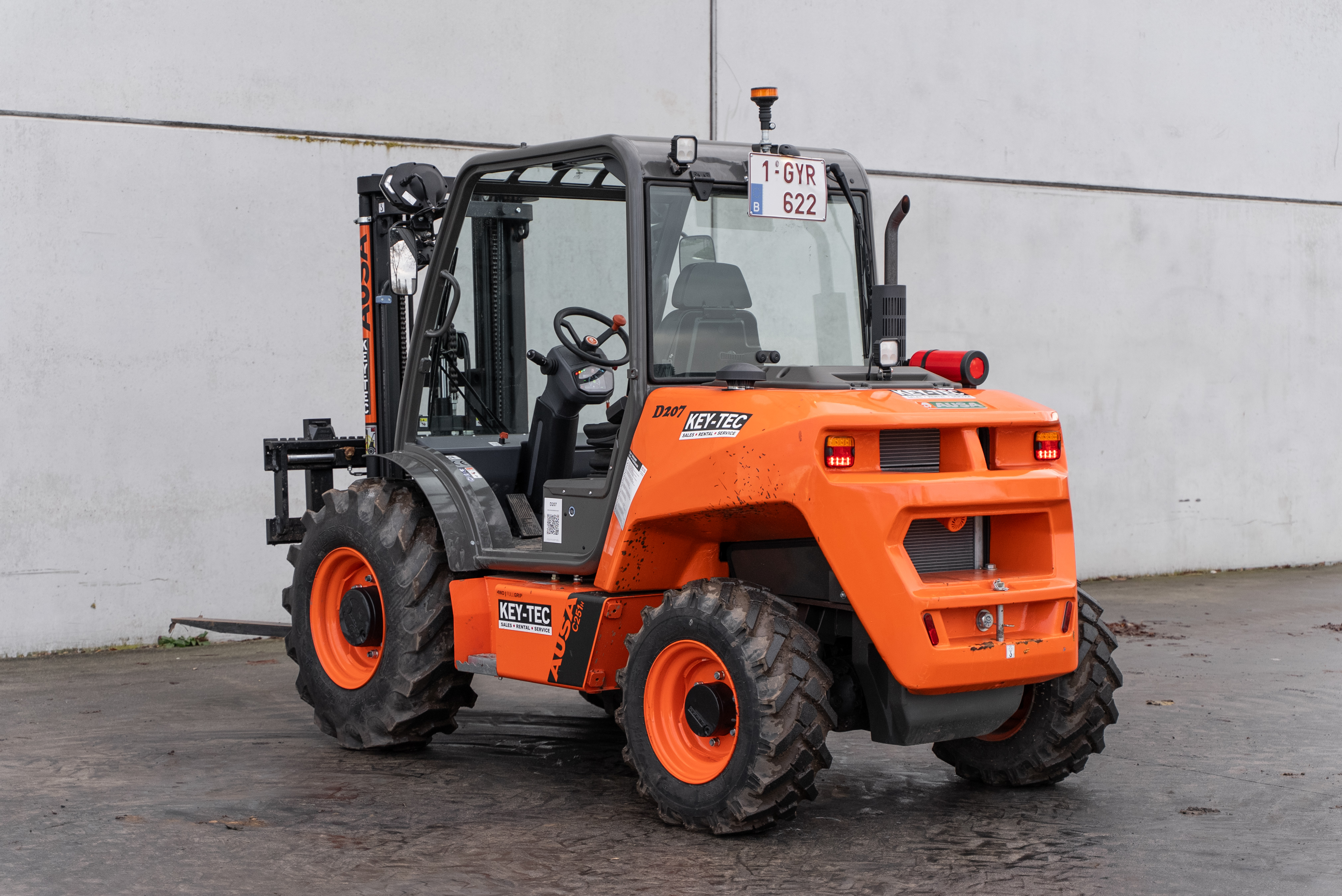 C251 Hx4 - Back left