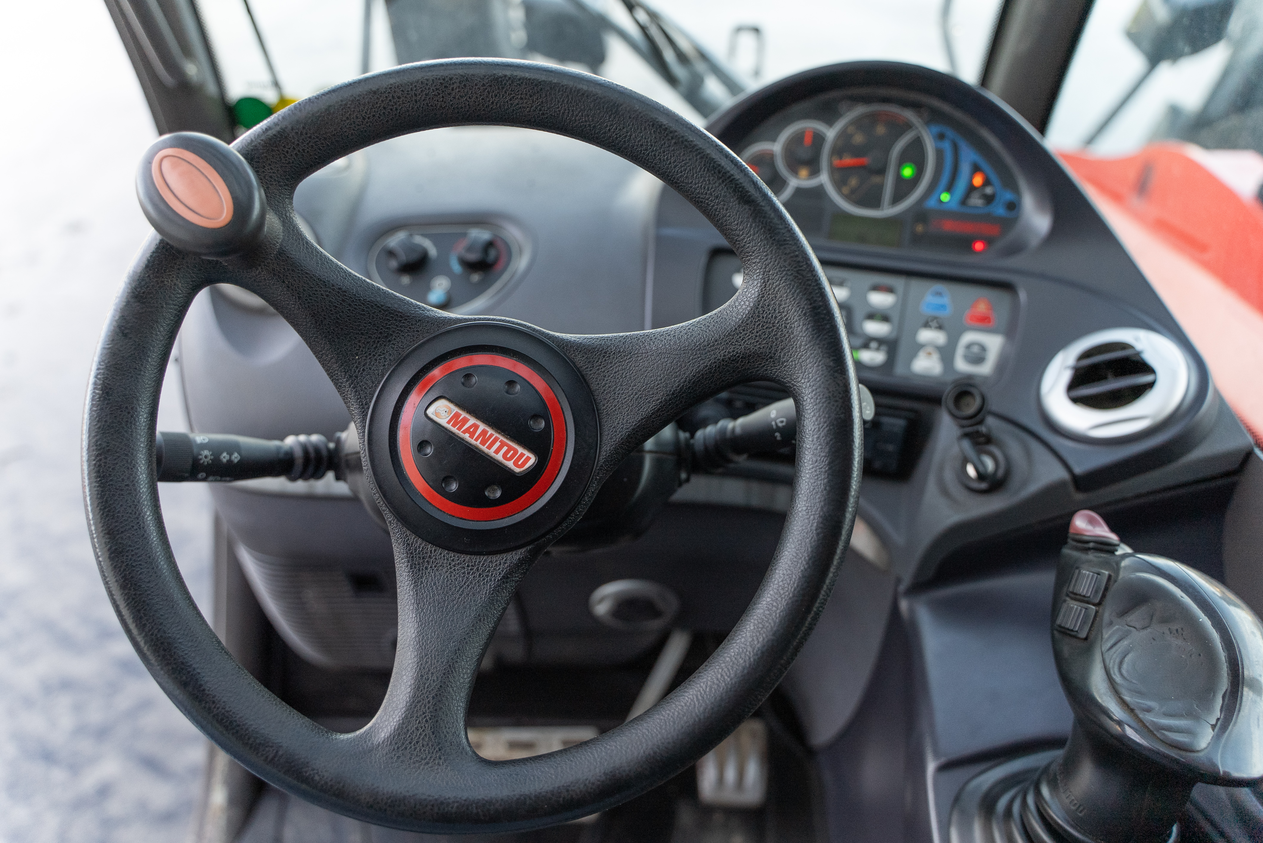 Manitou - Verreikers - MT 1440 EASY 75D ST3B S1 - Interieur voor