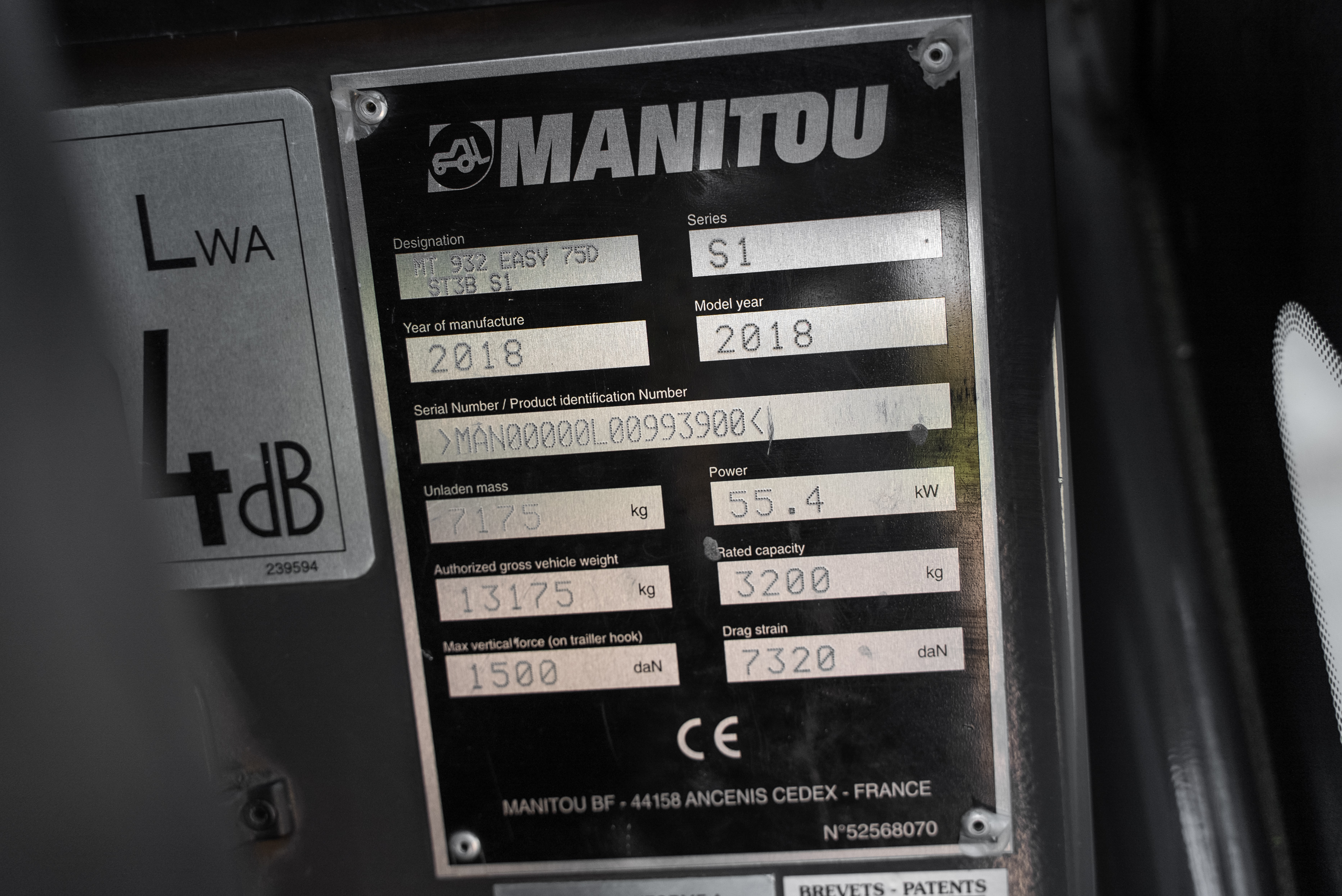Manitou - Télescopiques - MT 932 EASY 75D ST3B S1 - Plaque signalétique