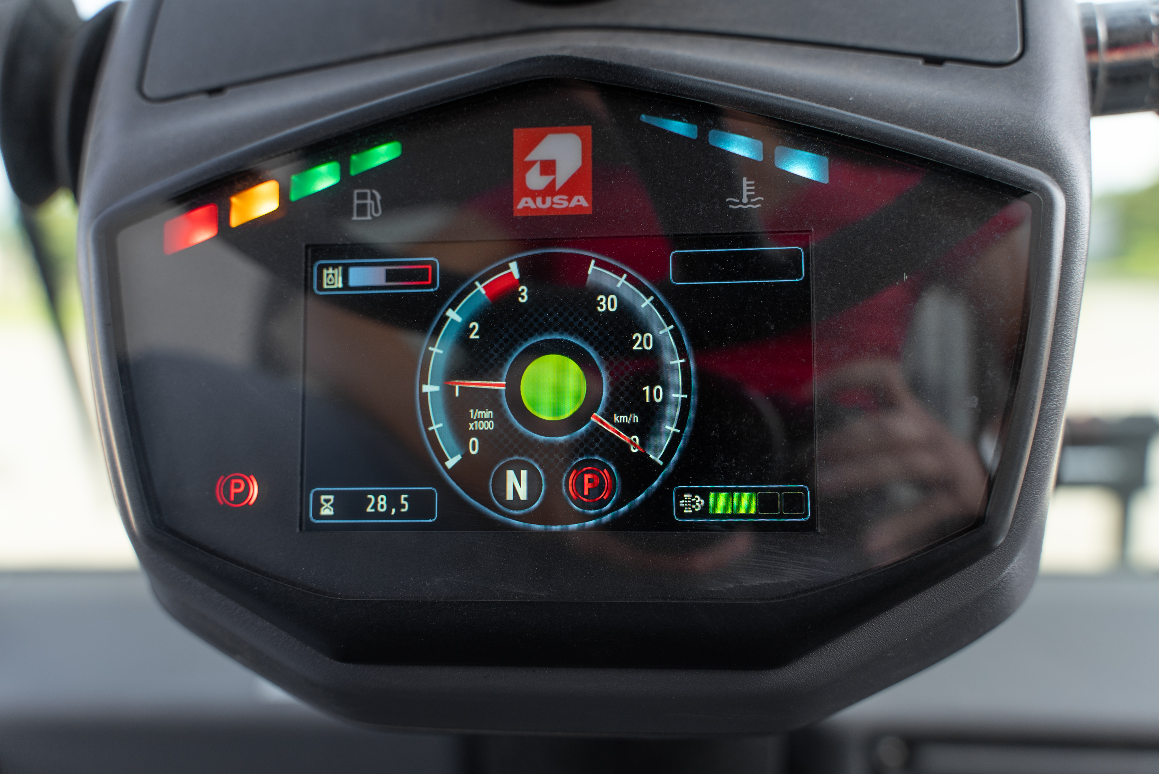C251 Hx4 - Hours / Display