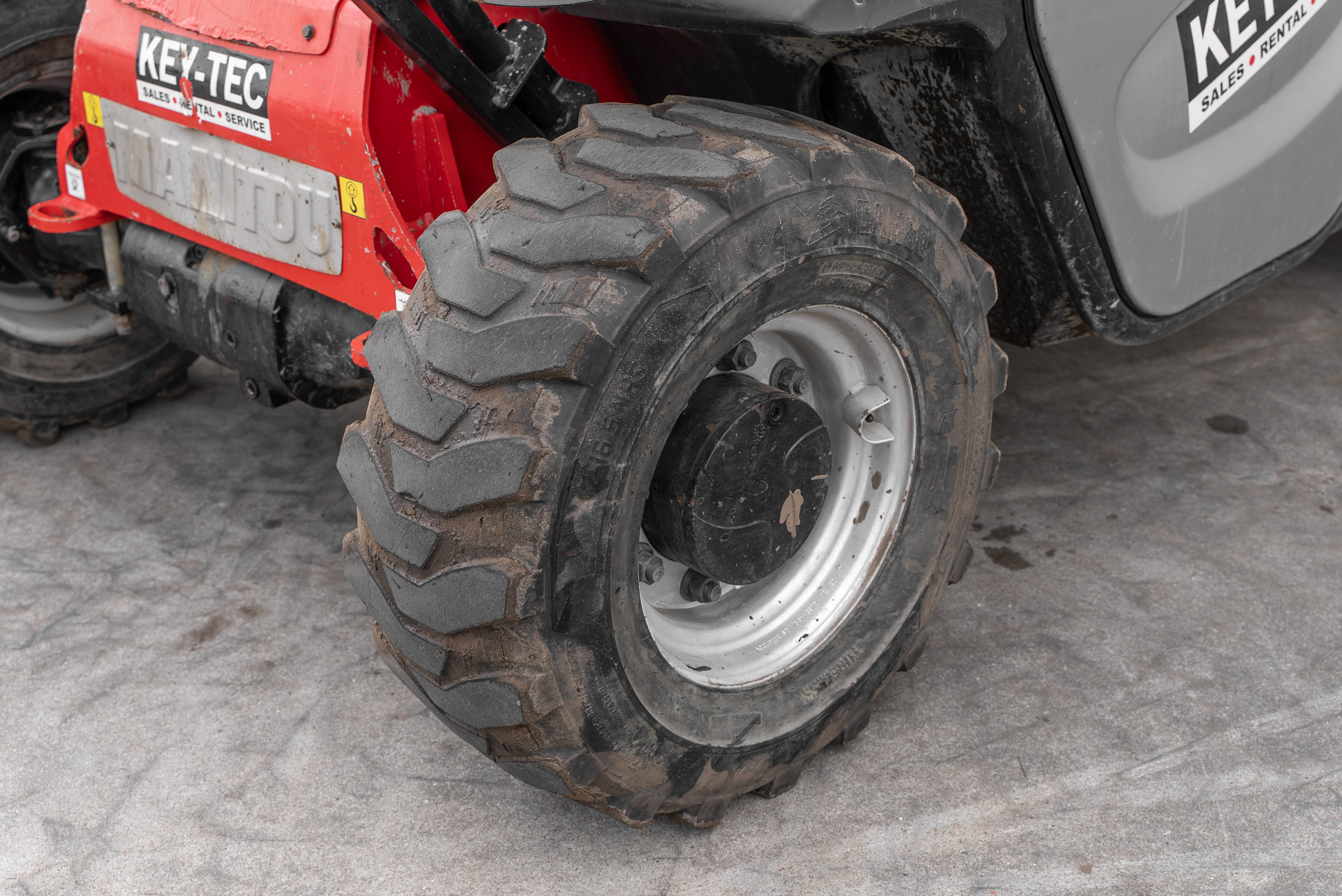 MT 625 H COMFORT 75K ST5 S1 - Chassis / Wheel