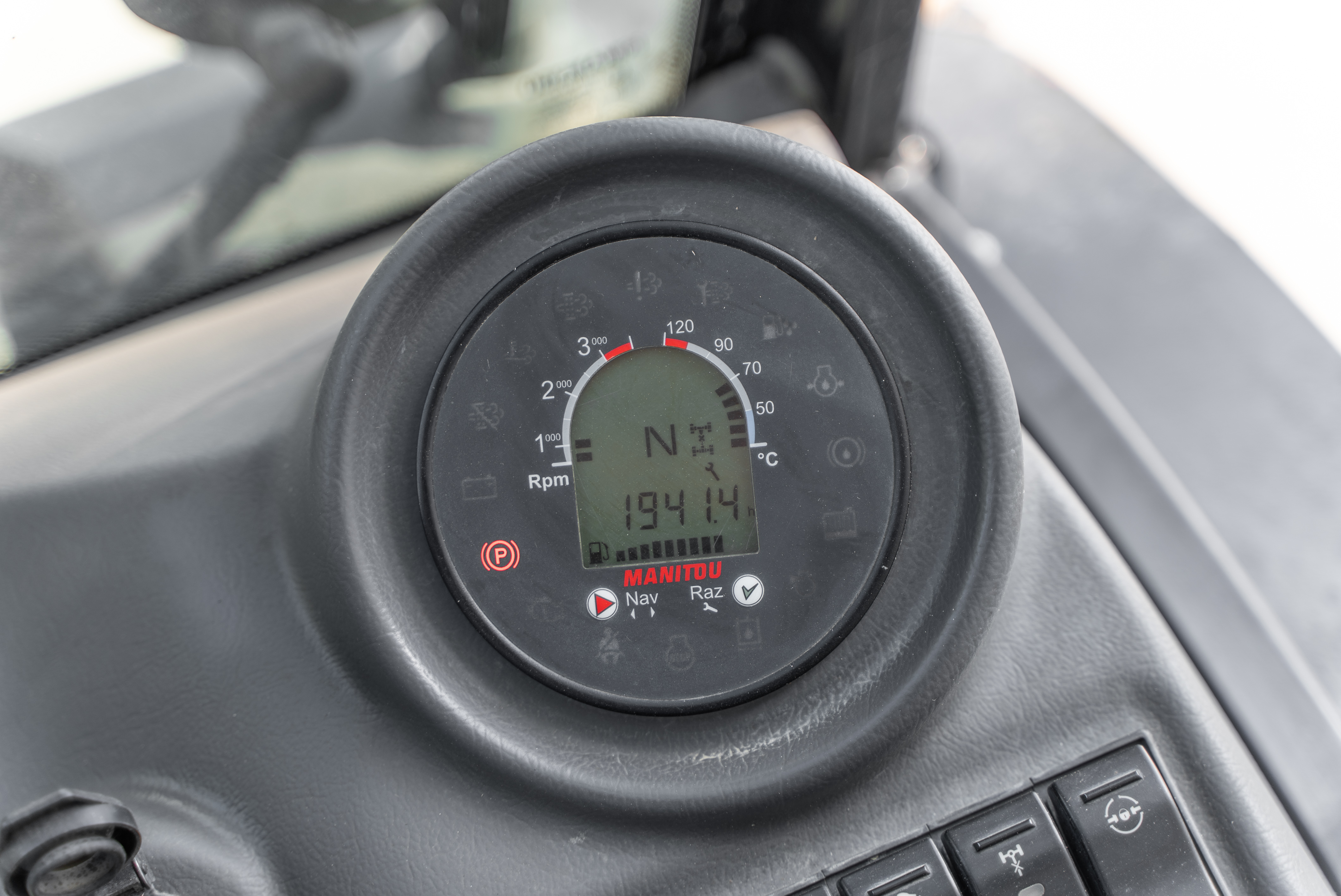 MC 25-4 D K ST5 S1 - Hours / Display