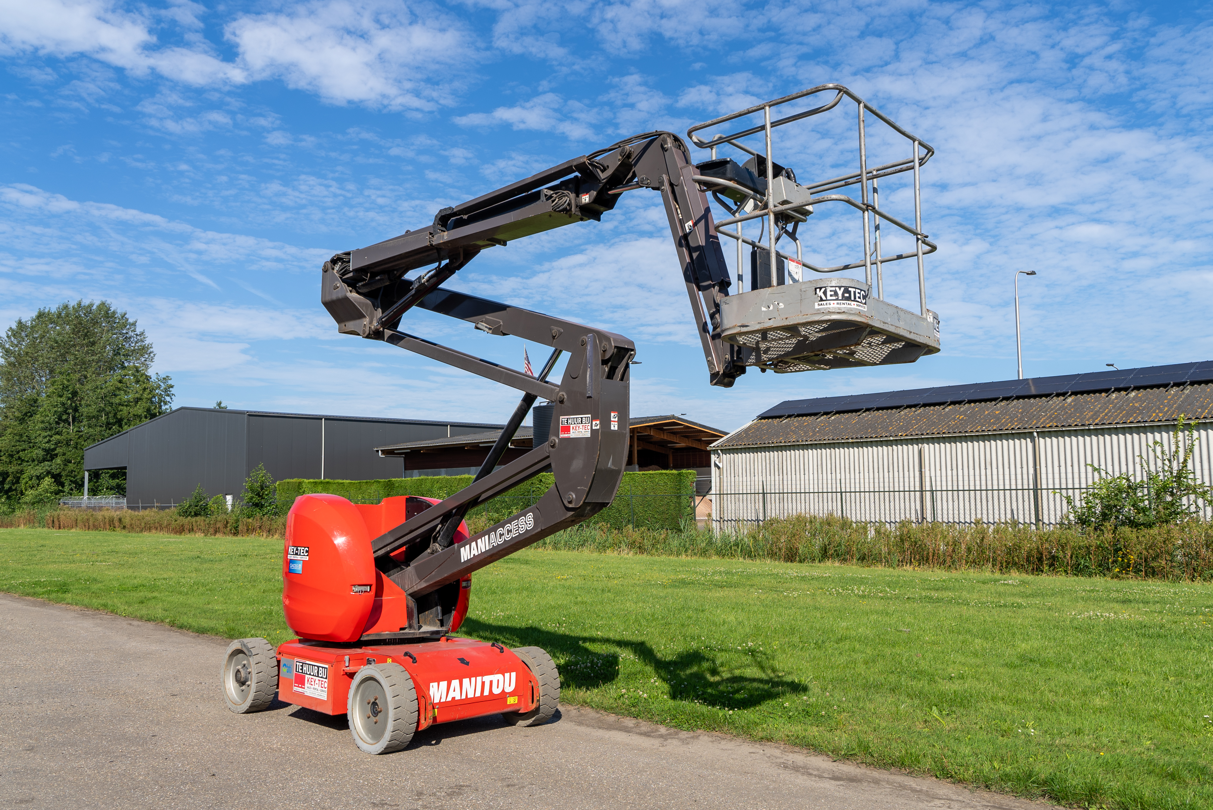 AETJ 150 COMPACT - Front right
