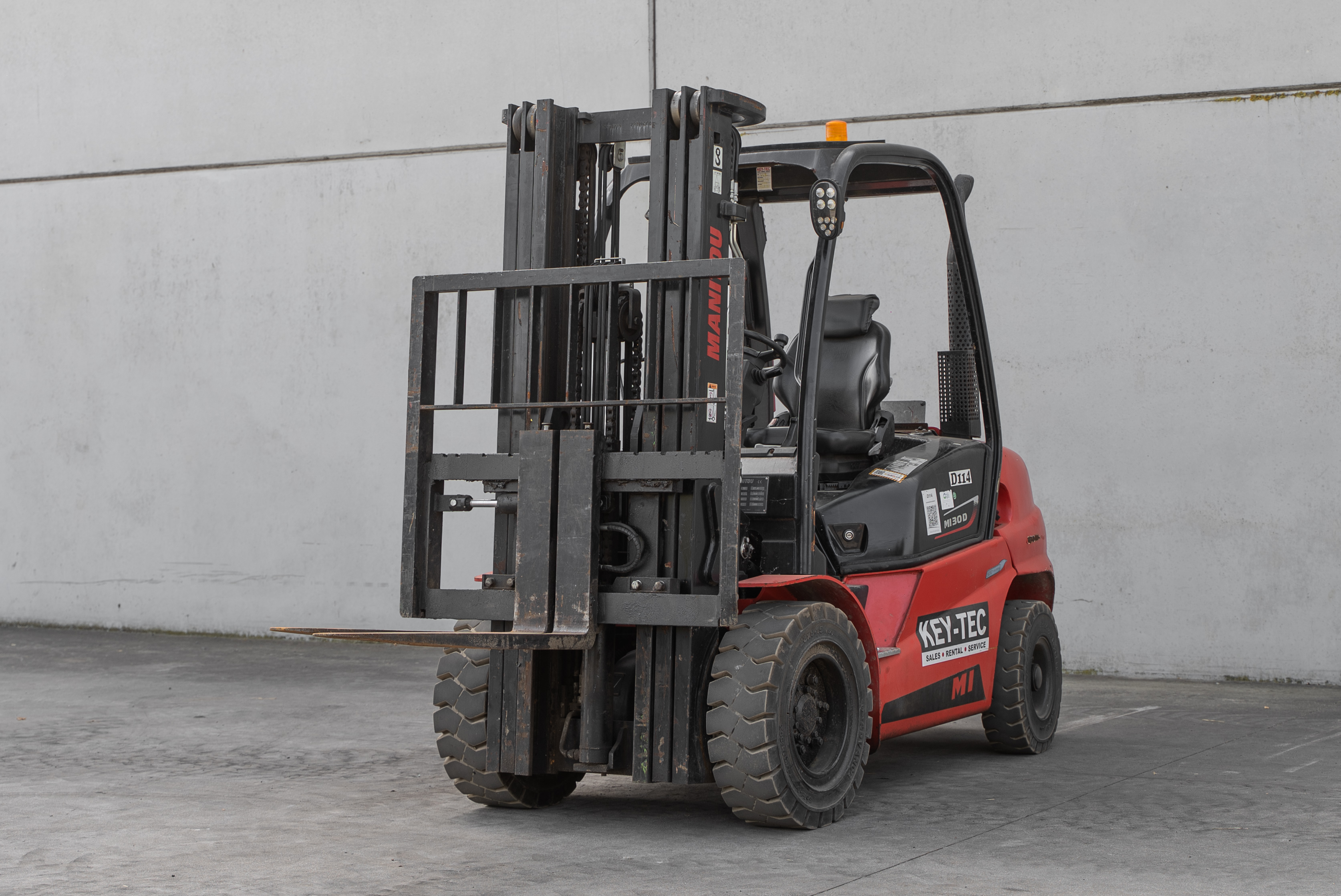 Manitou - Forklifts - MI 30 D K ST5 S1 - Front left