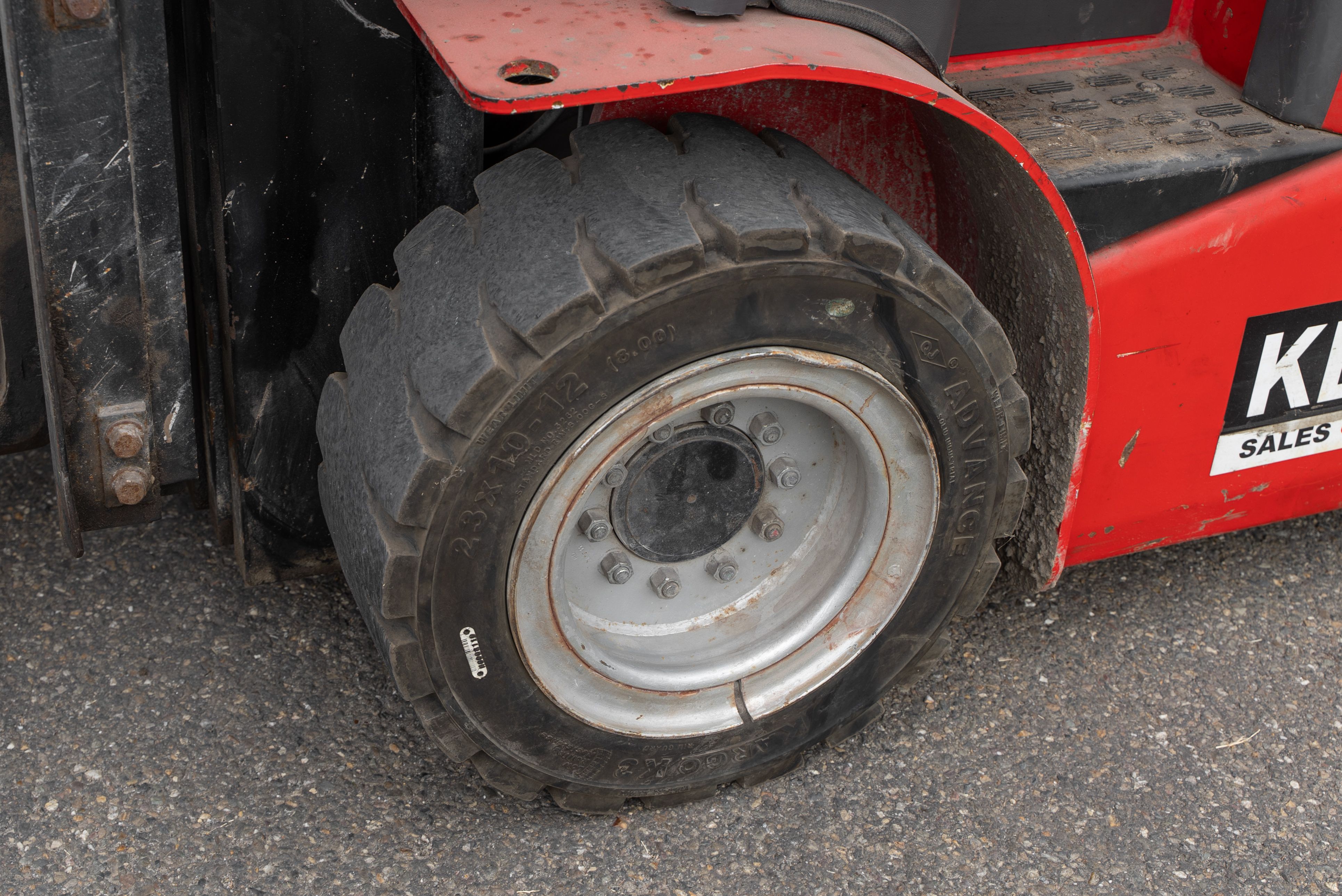 ME 435 80V S3 - Chassis / Wheel