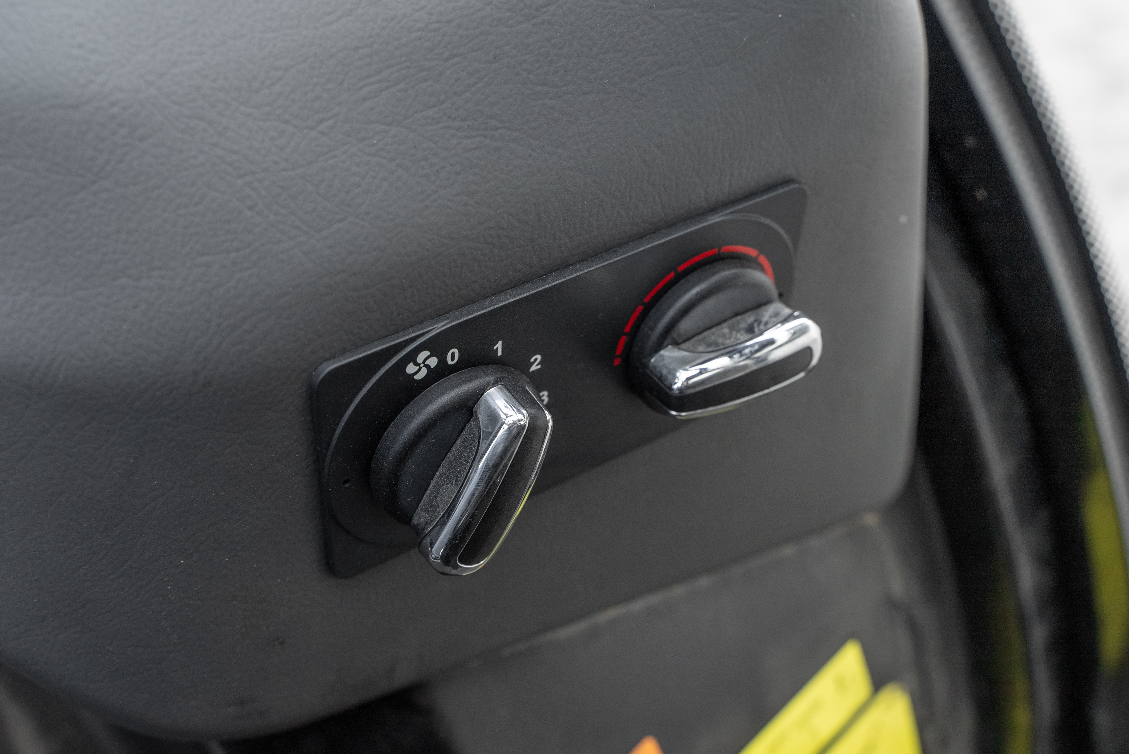 MC 25-4 D K ST5 S1 - Product image