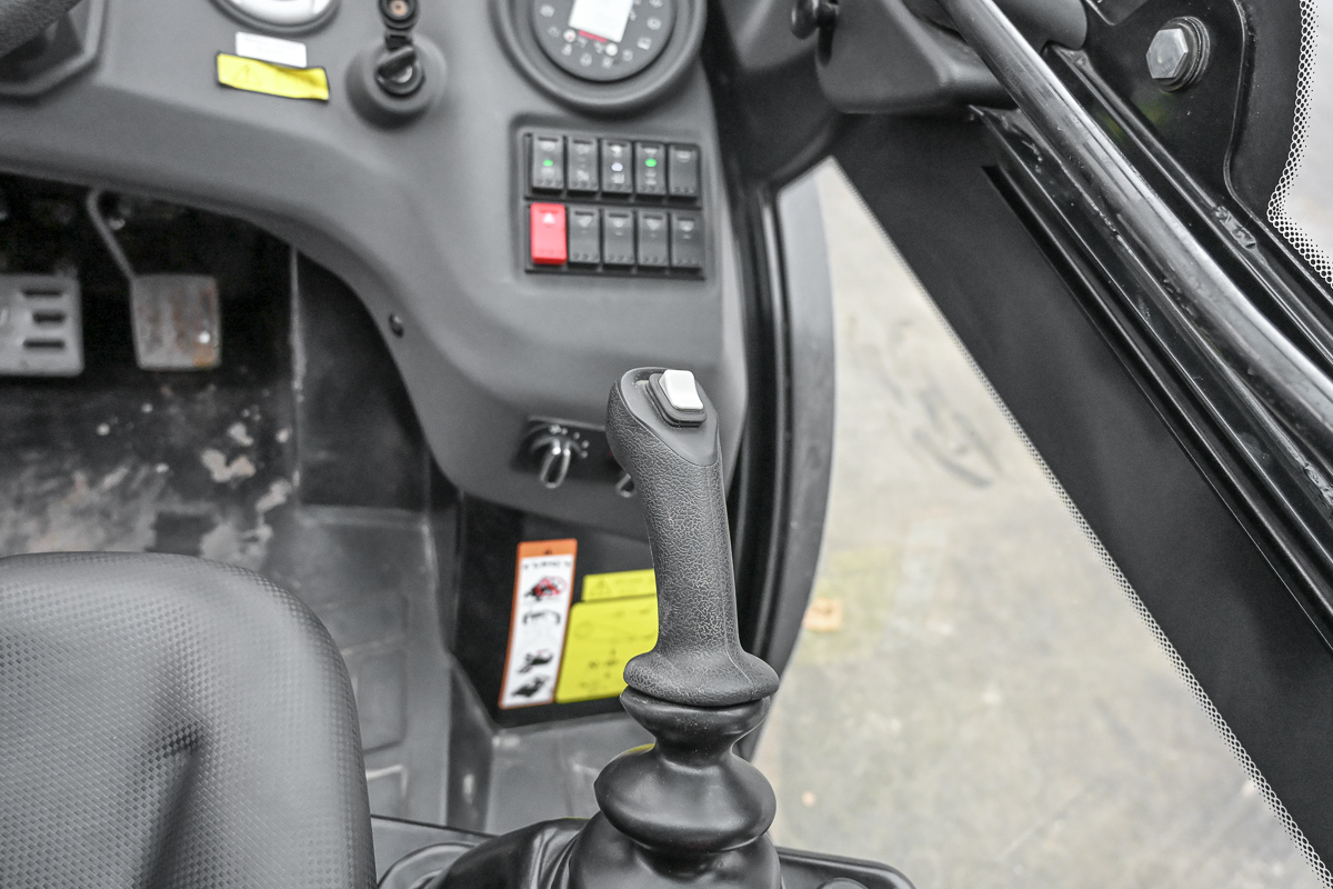 MC 25-4 D K ST5 S1 - Product image