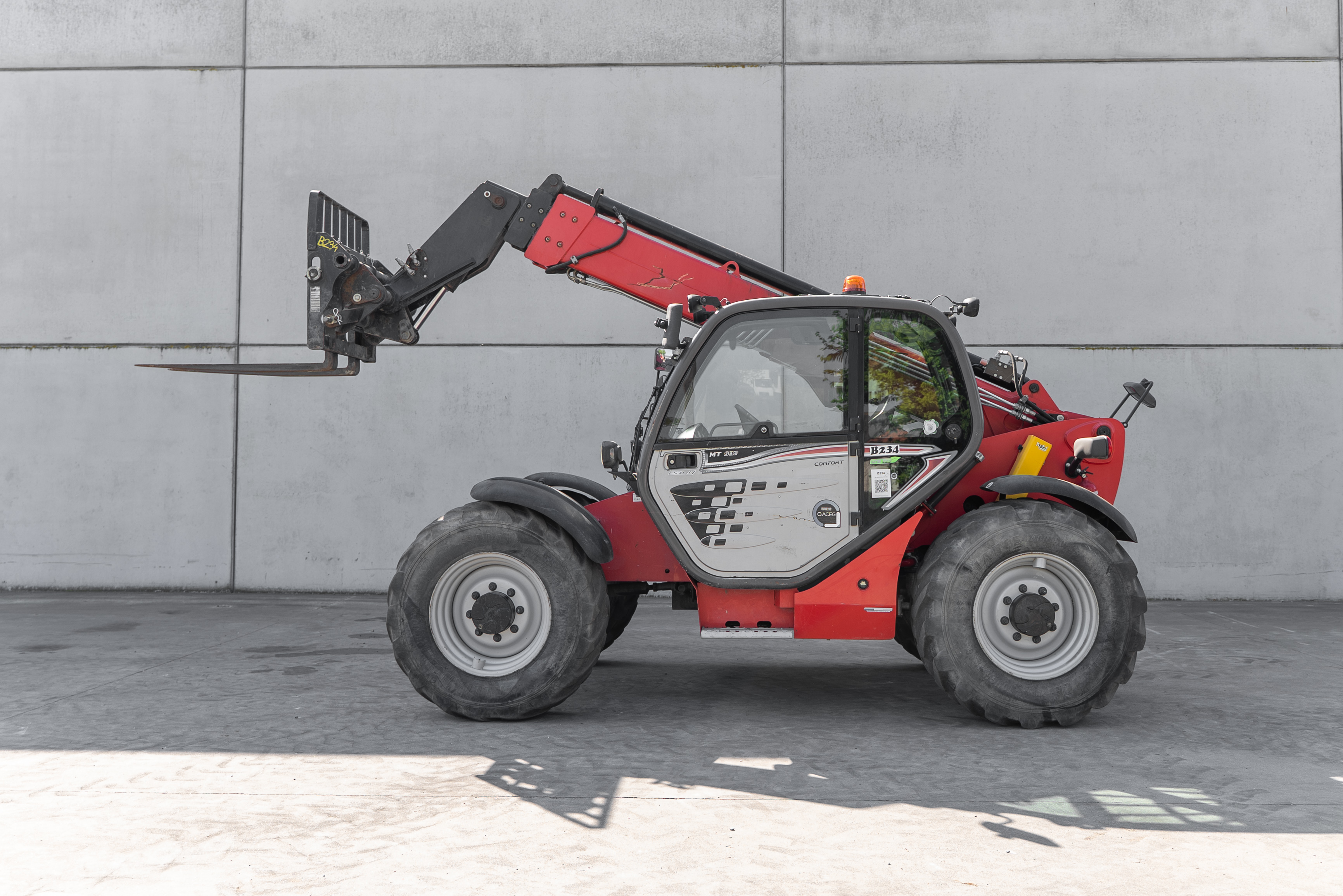 Manitou - Télescopiques - MT 932 EASY 75D ST3B S1 - Vue latérale