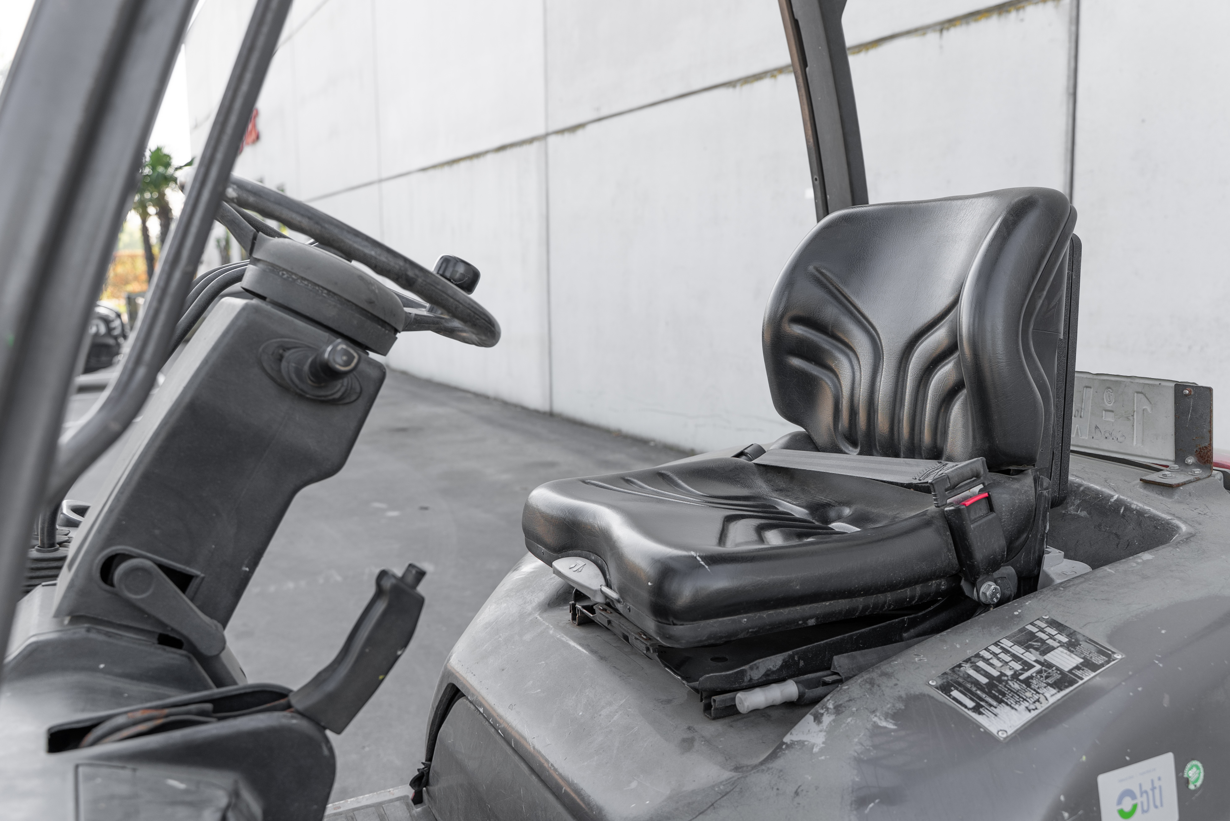 MI 30 D Y E3 S3 - Interior back