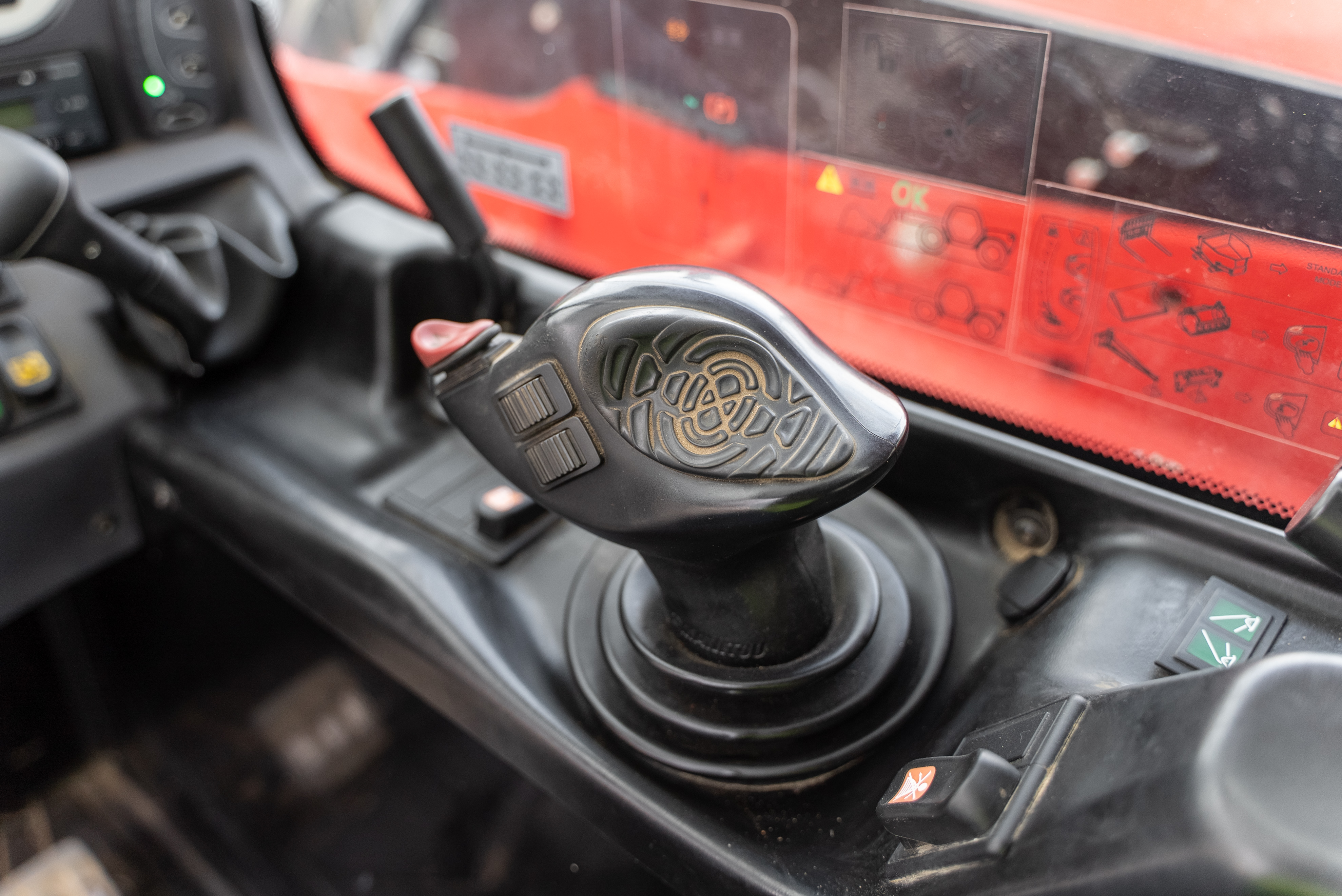 Manitou - Telehandlers - MT 1033 EASY 75D ST5 S1 - Product image