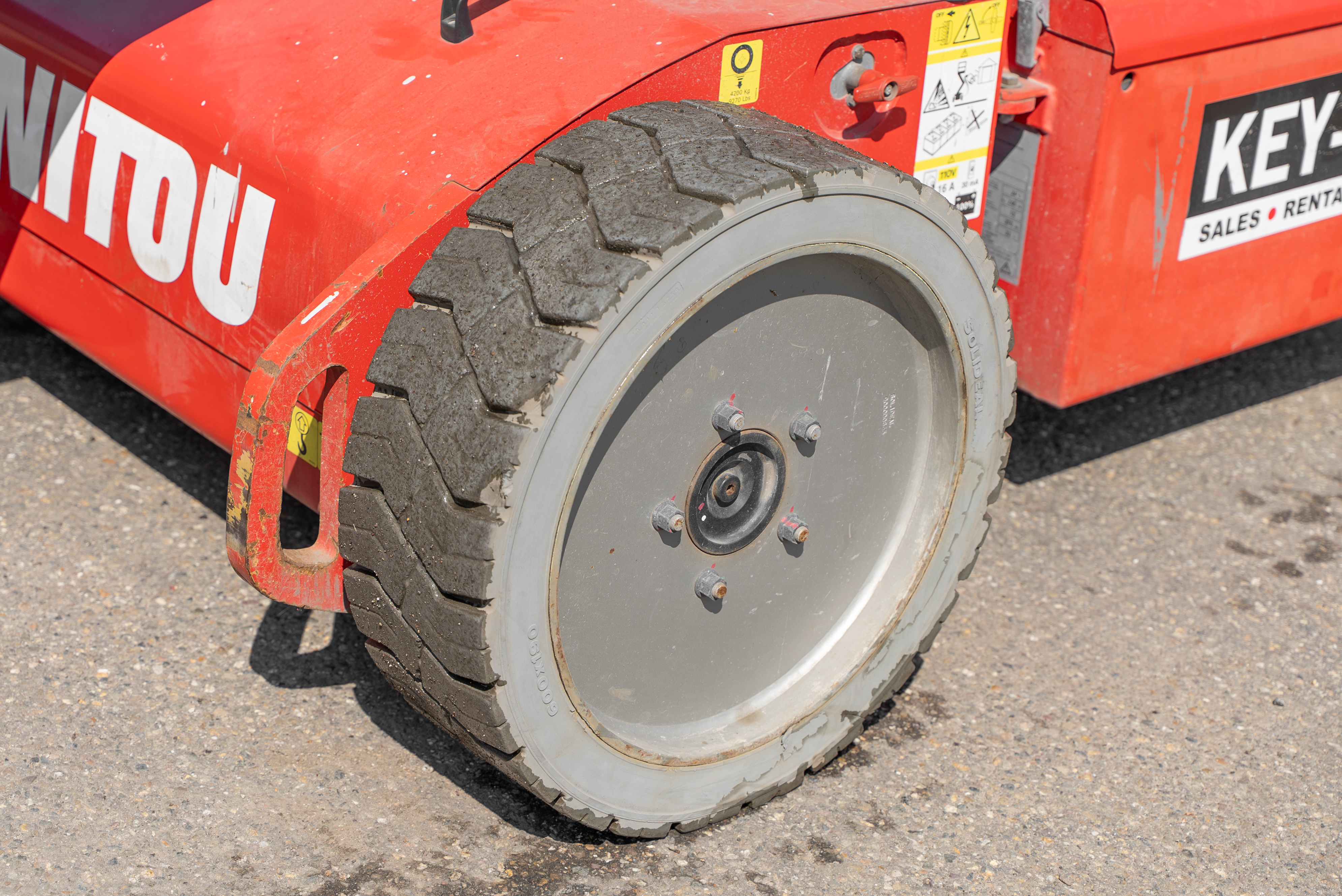 AETJL 170 - Chassis / Wheel